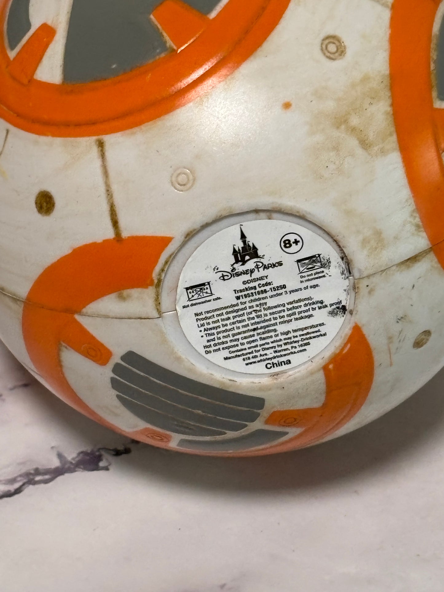 Disney Parks Star Wars BB-8 BB8 Souvenir Drink Sipper Cup Droid Figure