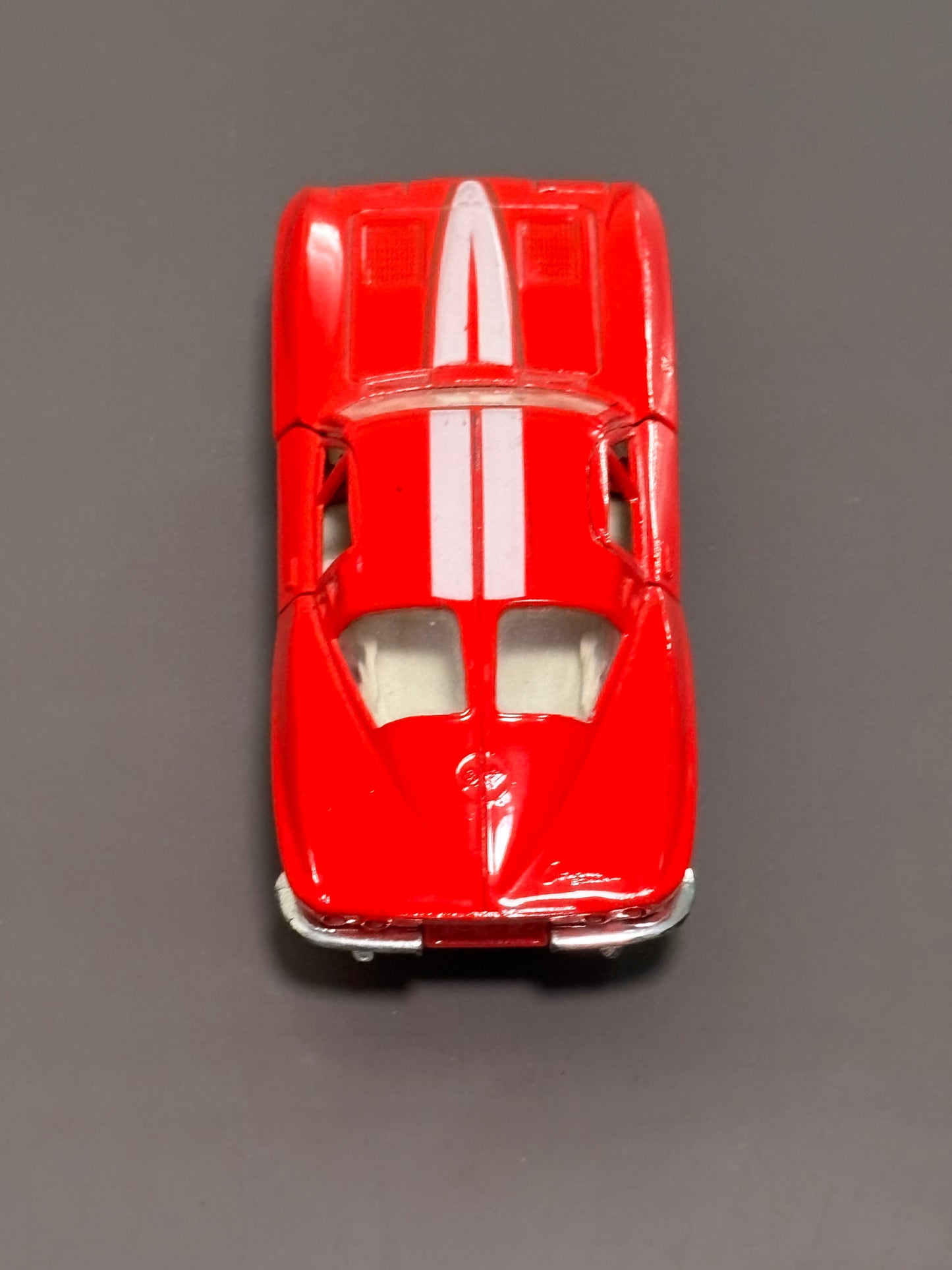 Majorette Red '63 1963 Corvette Sting Ray Opening Doors 1/32 Scale