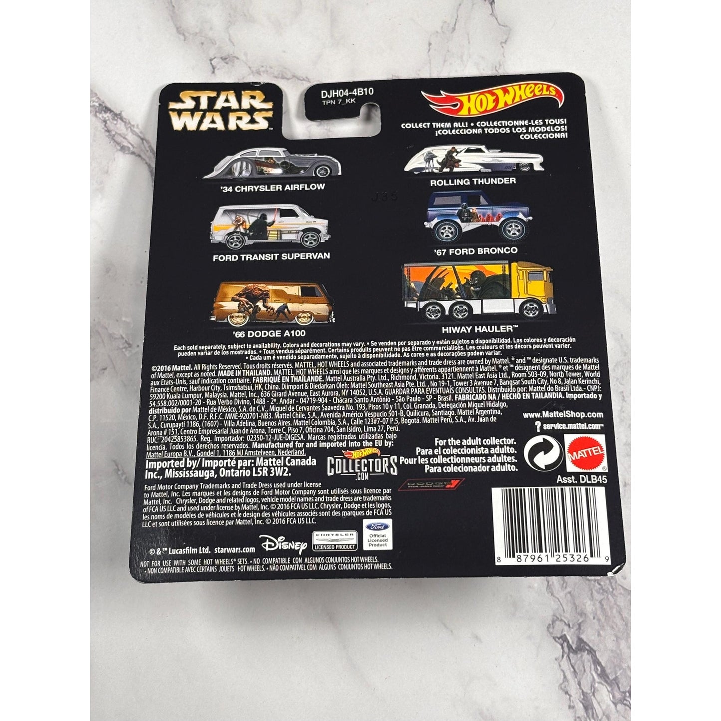 Hot Wheels Star Wars Ralph McQuarrie Art '34 Chrysler Airflow Diecast New 1:64