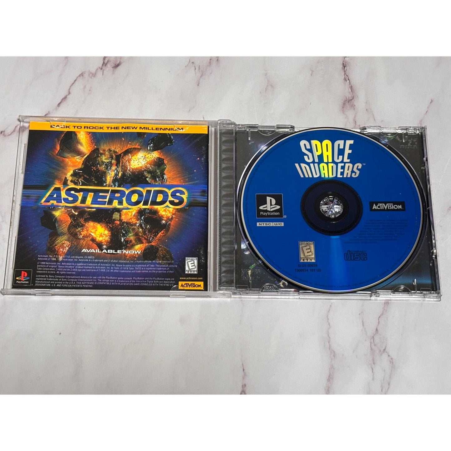 Space Invaders PS1 PlayStation 1 + Reg Card Complete