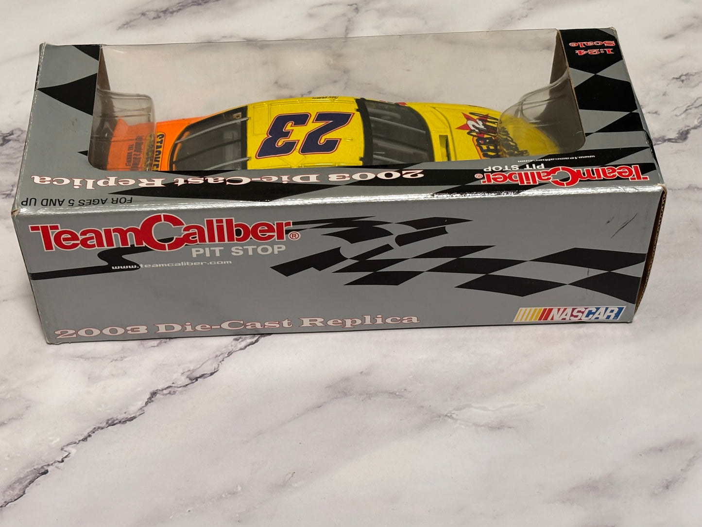 Autographed Kenny Wallace #23 2003 Diecast 1:24 scale Stacker 2 Team Caliber Pit