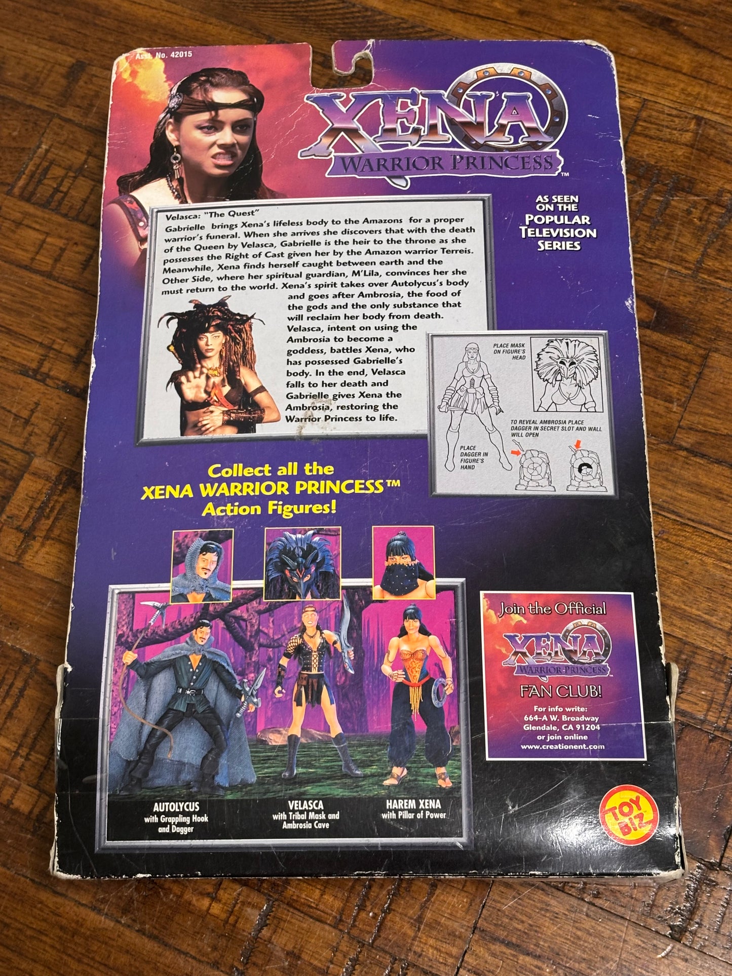 1998 Xena Warrior Princess Velasca Amazon Warrior with Tribal Mask Ambrosia Cave Action Figure New
