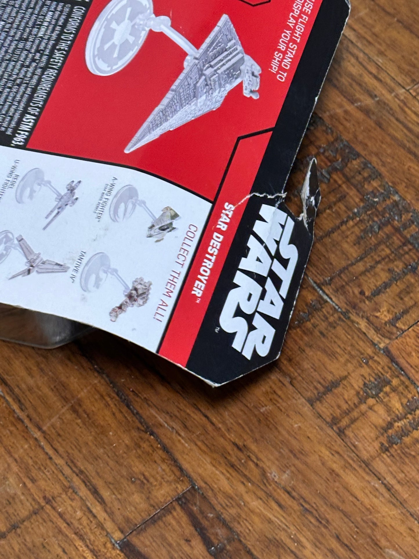 Disney Hot Wheels StarShips Mattel Star Wars with Flight Stand 2014 Star Destroyer Die Cast New