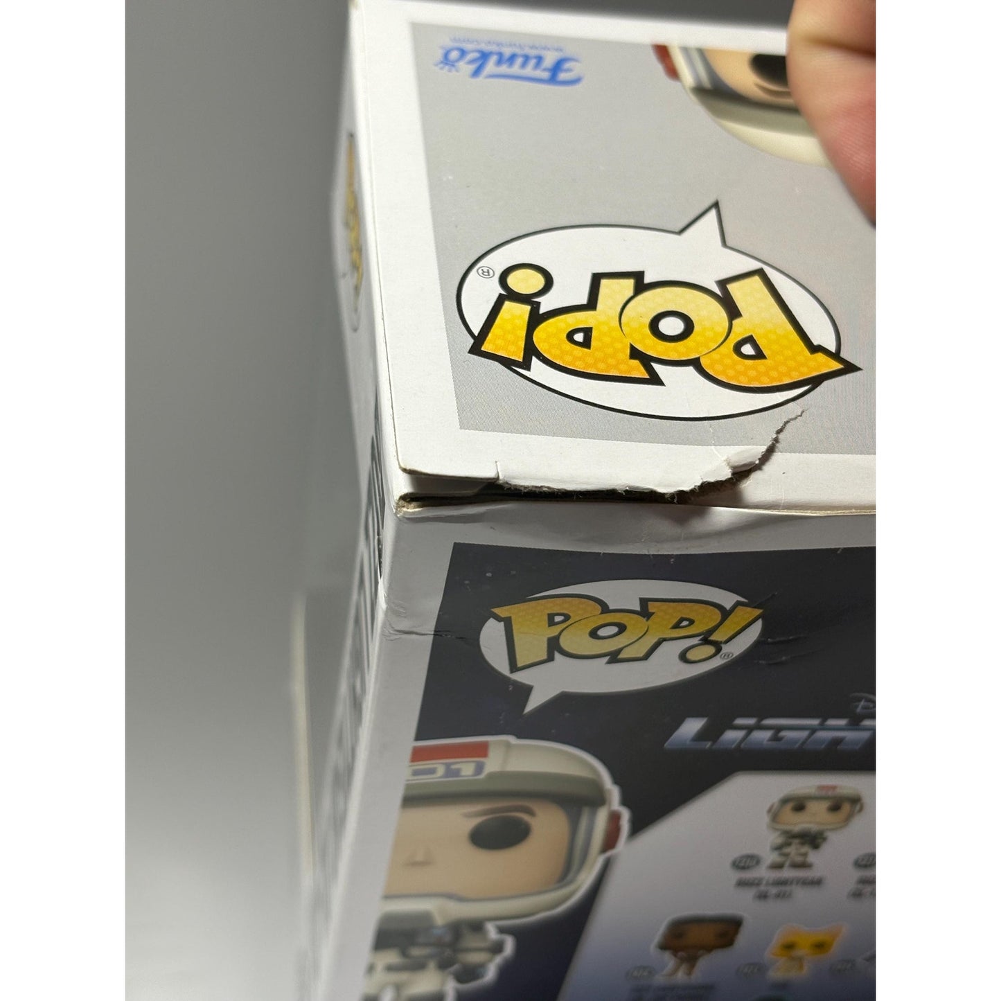 POP! Funko Disney Pixar Lightyear #1210 Buzz Lightyear (XL-01) slight tear in box