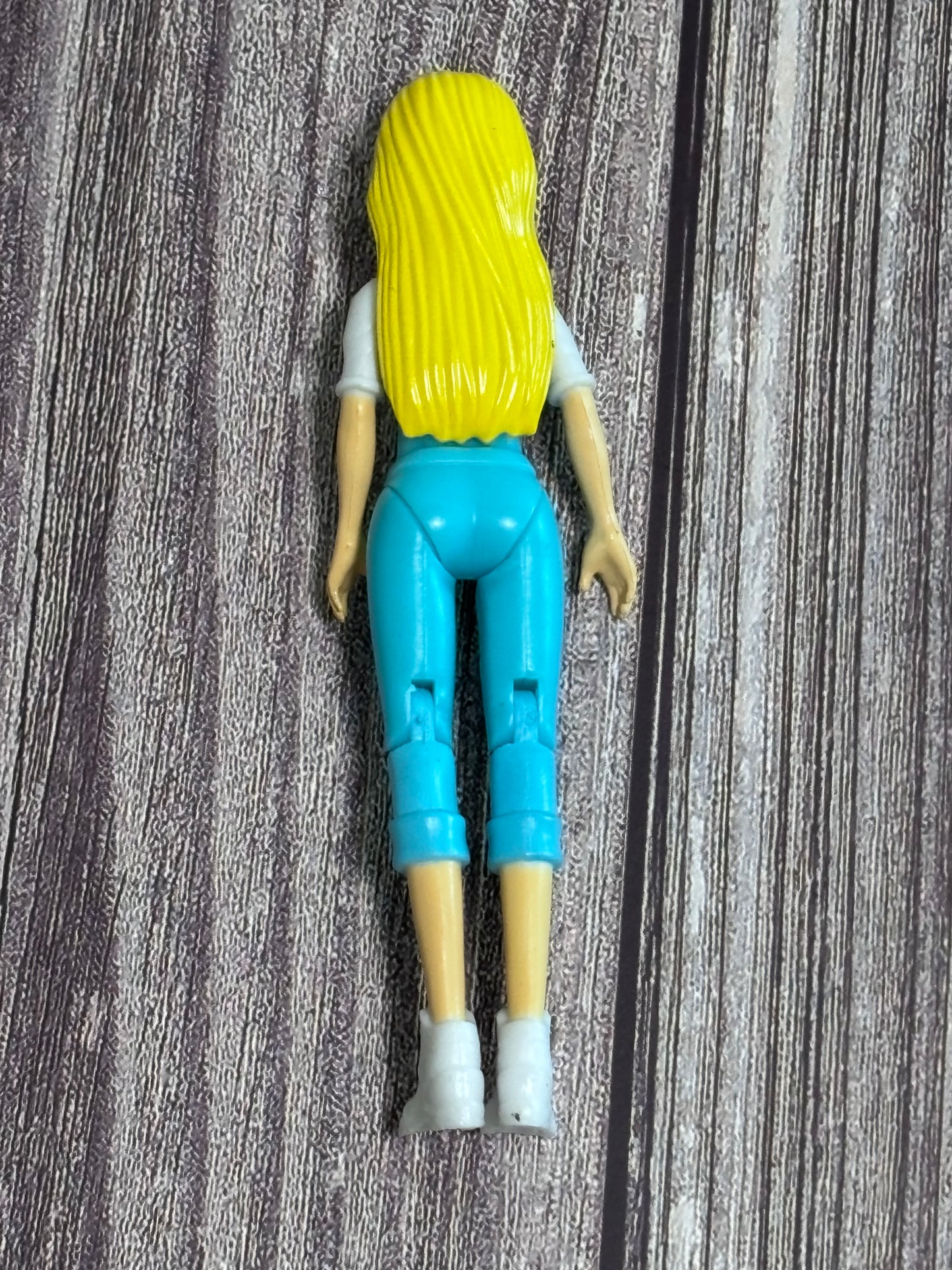 Barbie On The Go Blue Fashion Doll 4”
