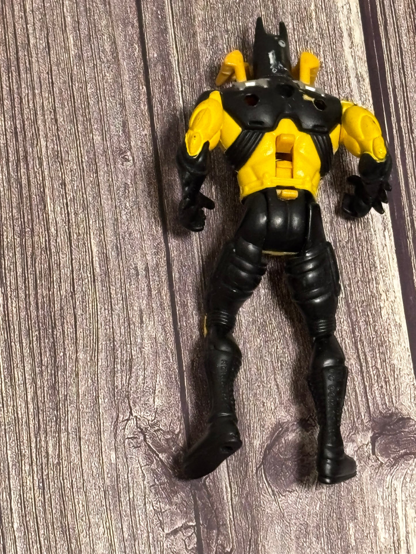 Vintage 1995 Kenner Batman Forever Night Hunter Action Figure Black & Yellow