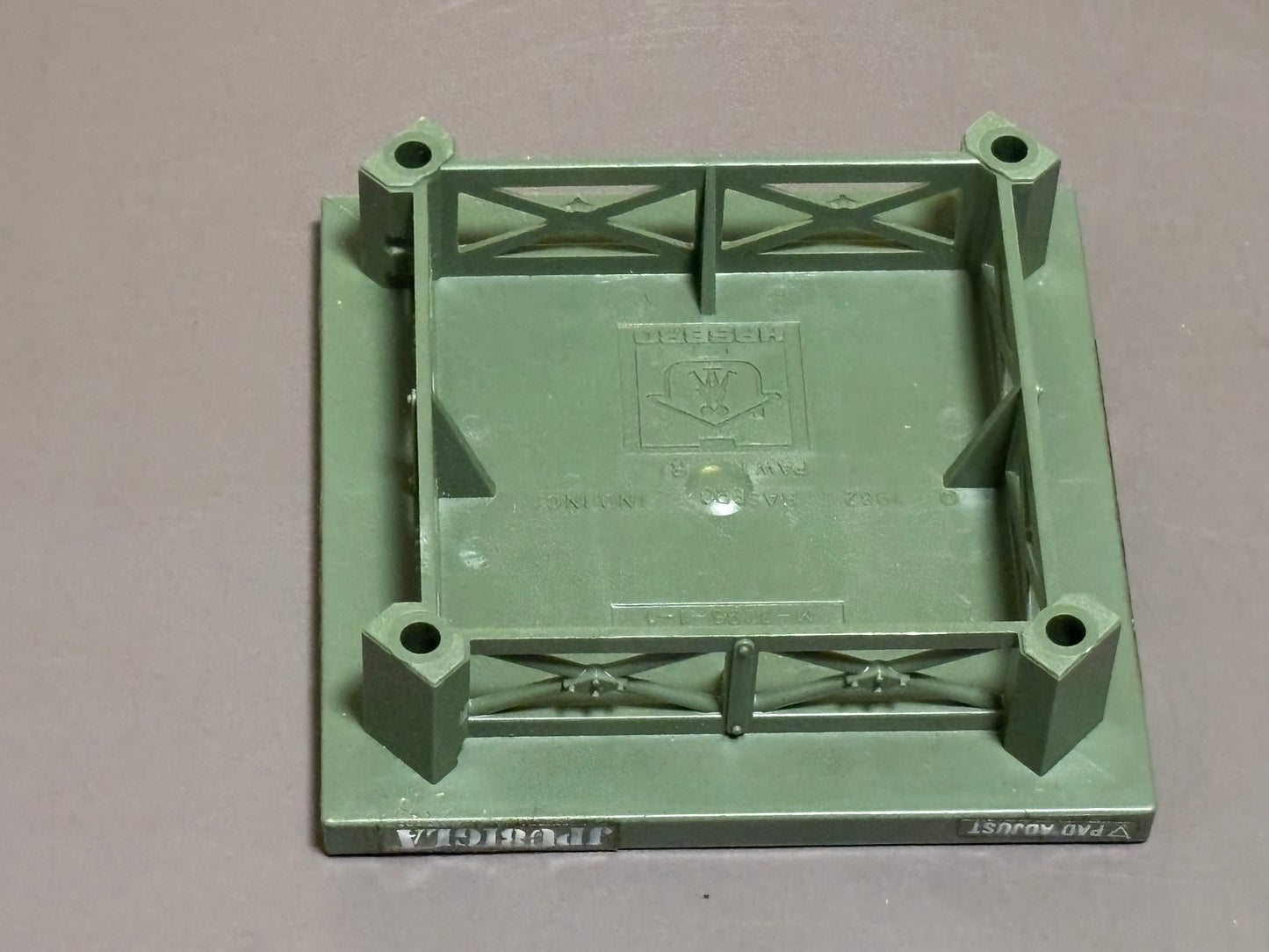 Vintage 1982 Hasbro G.I. Joe JUMP Jet Mobile Propulsion Unit Jet Pack Launch Pad