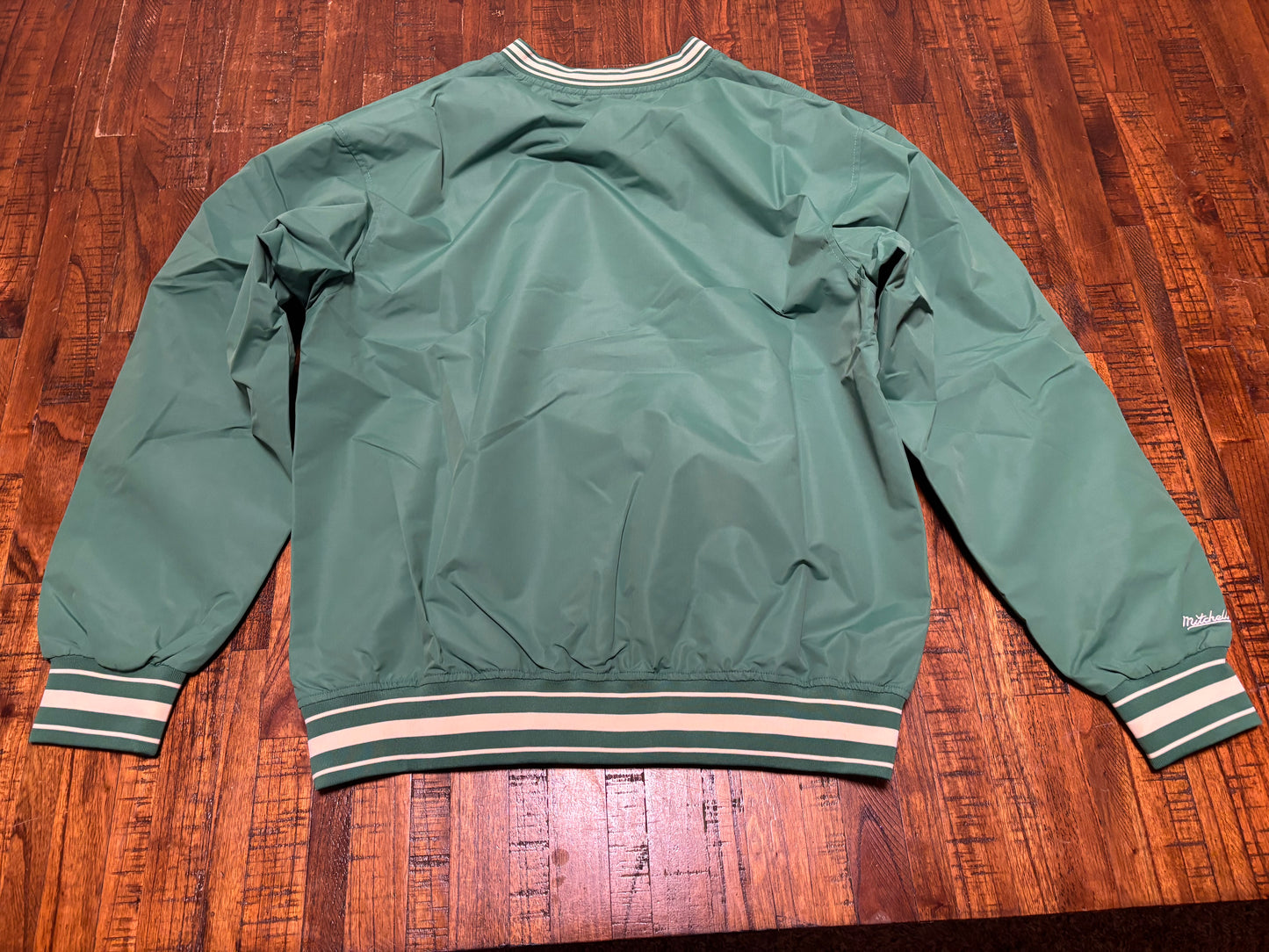 Mitchell & Ness Branded Sports Athletic Goods Pullover Long Sleeve Tee T Shirt Wind Breaker Jacket Green White Trim Men’s Large L New NWOT