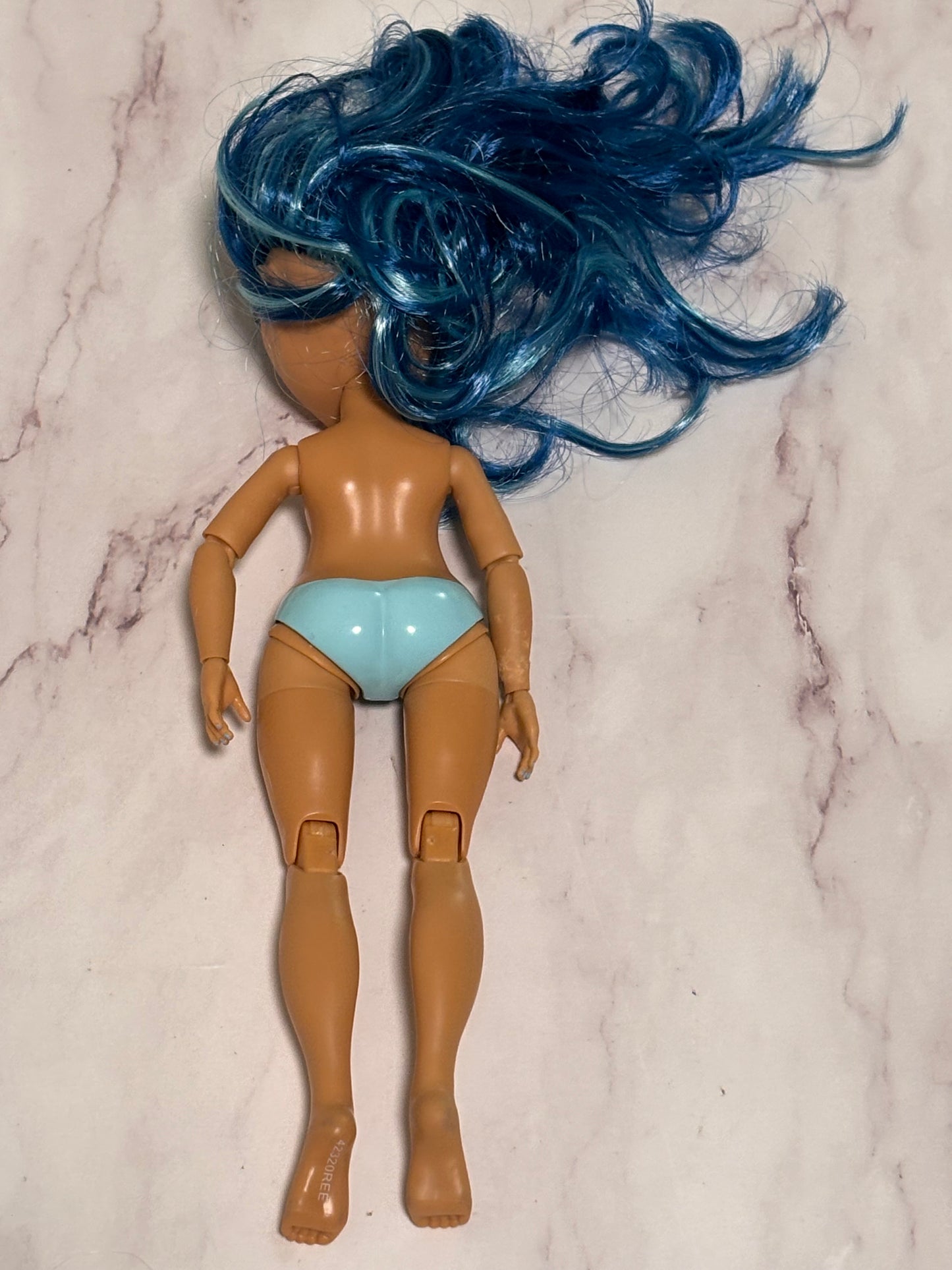 Nude Rainbow High Skyler Bradshaw 11" Fashion Doll 2019 Series 1 Cheerleader MGA