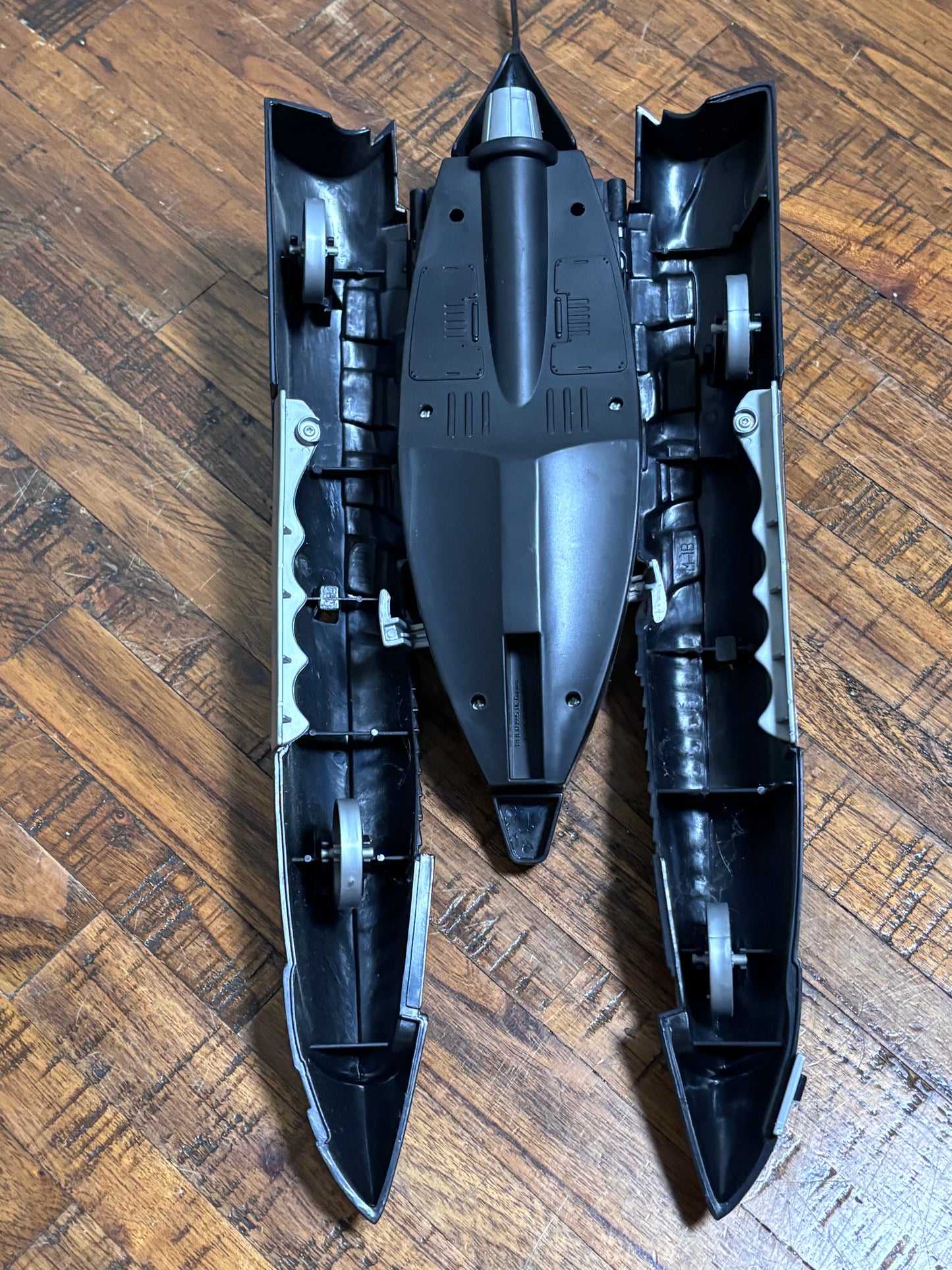 1995 Tonka DC Comics Batman Forever Complete Batboat / Land Vehicle - 21" Long