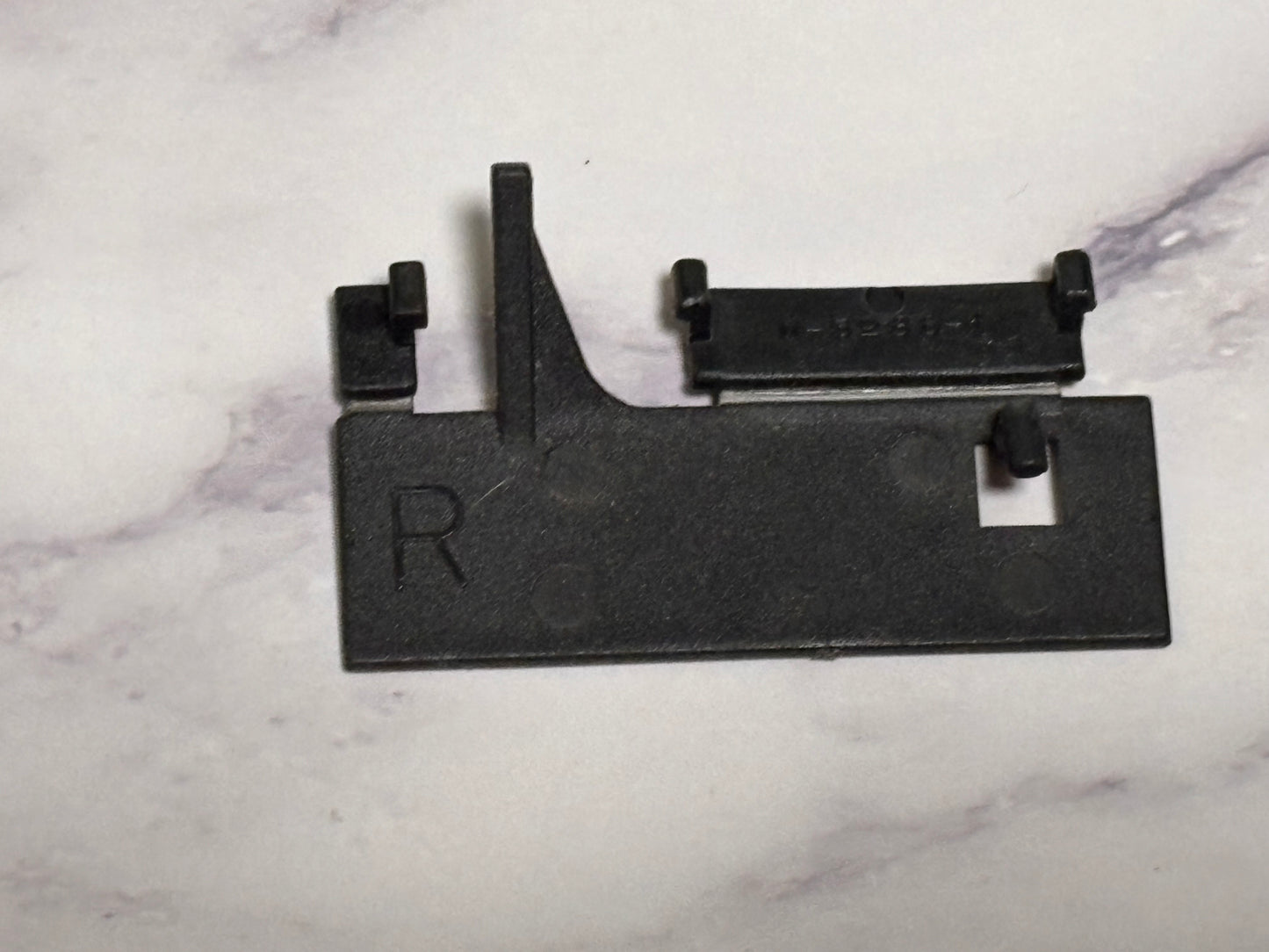 GI Joe Vehicle Phantom X-19 Landing Gear Cover Right 1988 Original Part M-5286