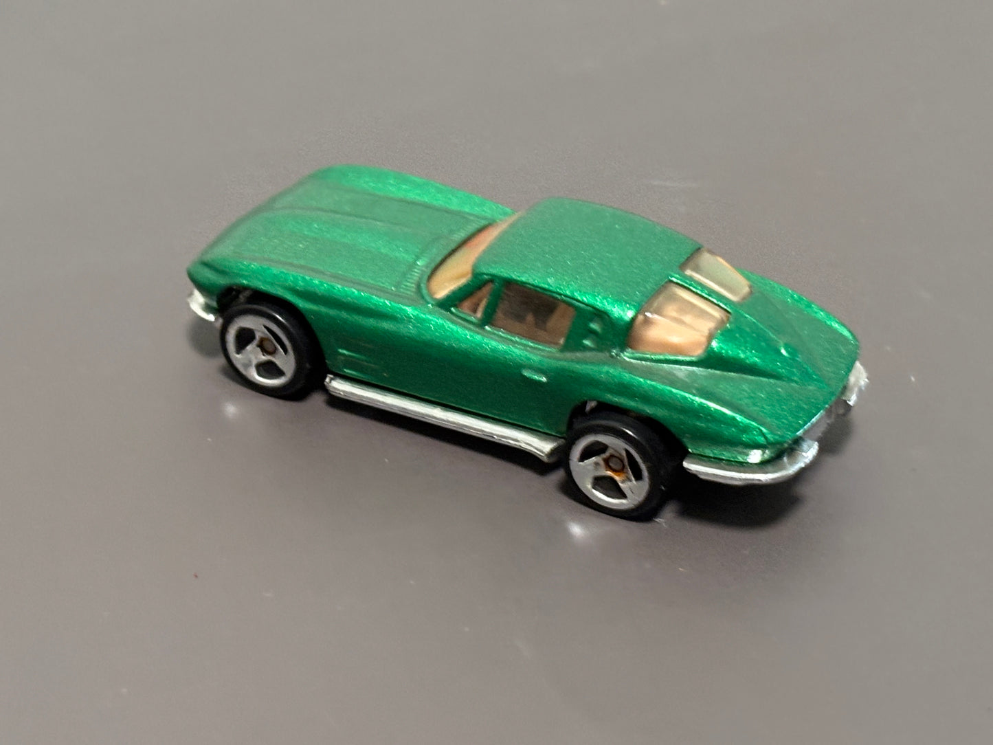 Vintage Hot Wheels 1997 Silver Callaway C-7 Diecast Collectible Car Mattel HW