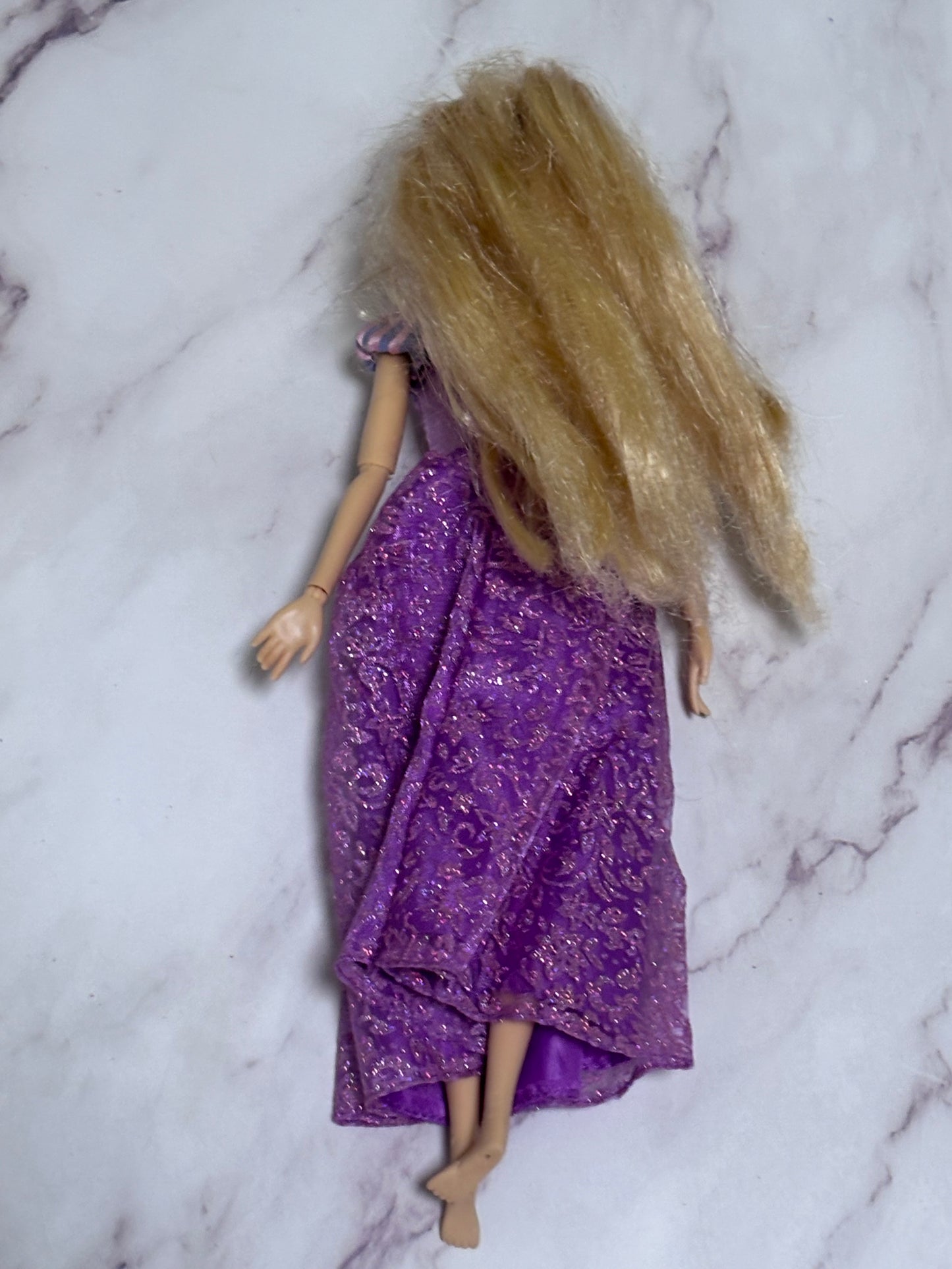 Tangled Rapunzel Disney Store London Exclusive Articulated Arms Doll Figure 11”