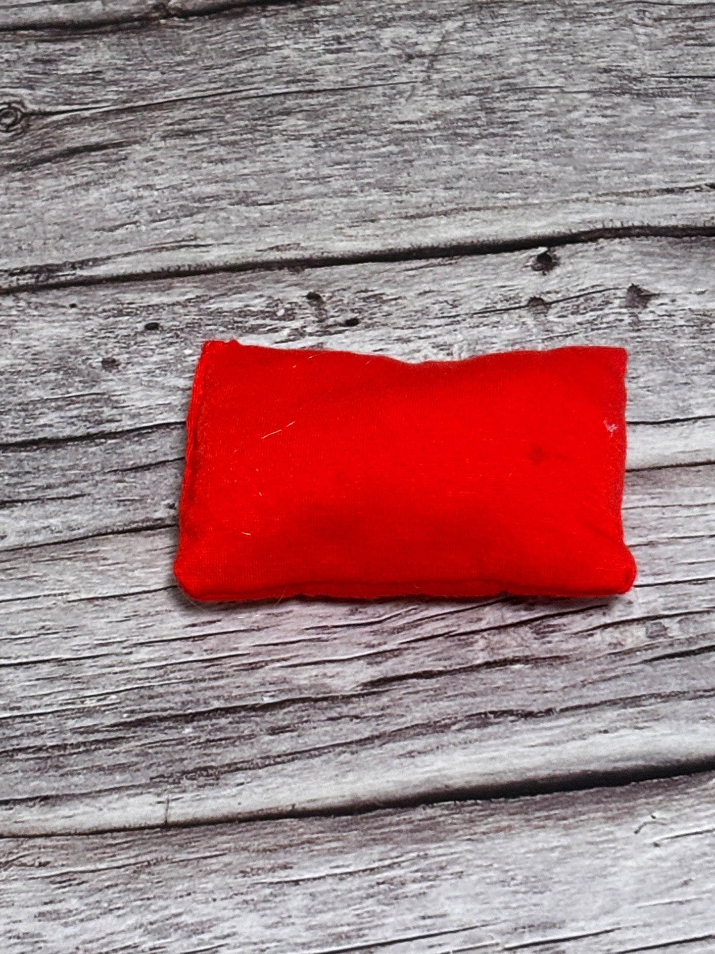 Rainbow High Doll House Red & White Sparkle Pillows Replacement
