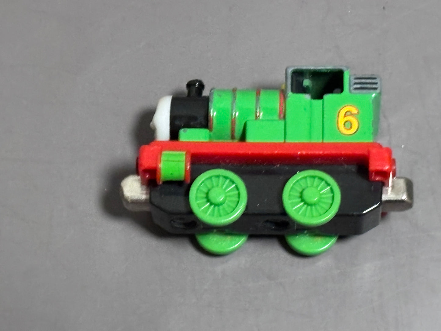 Thomas & Friends Take N Play Diecast Percy Engine 2012 Gullane Mattel Train