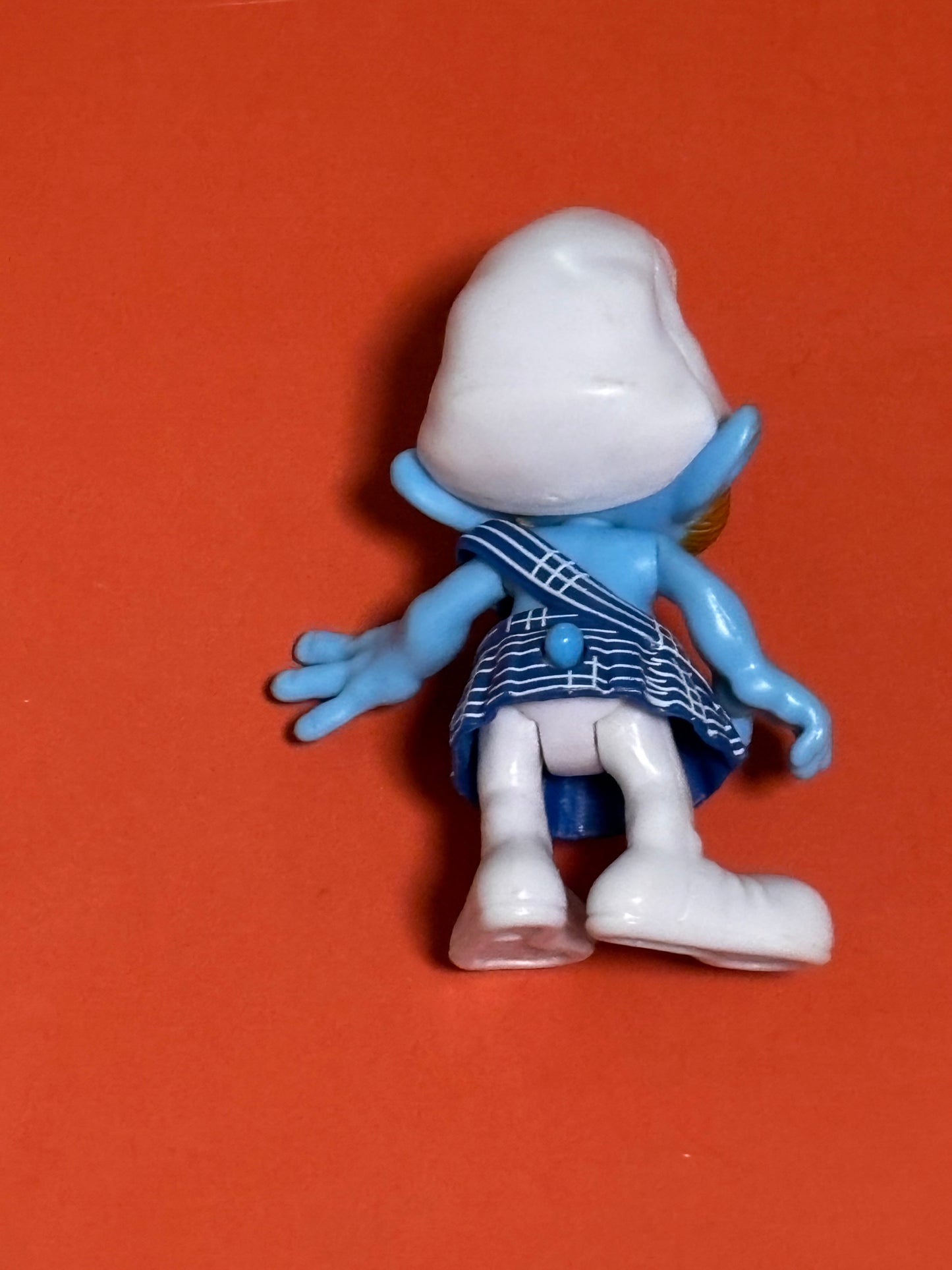Smurfs 2011 Movie Gutsy Figure PVC Doll Toys R Us Exclusive Jacks Pacific 3”
