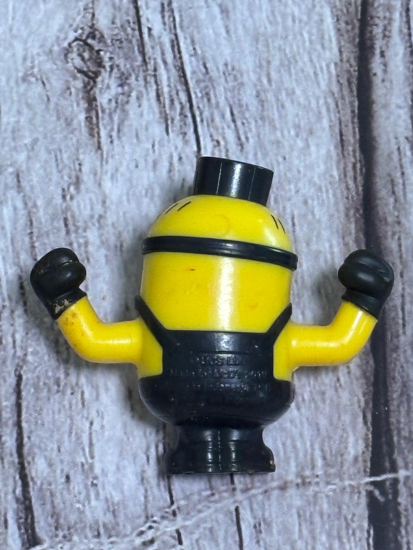 Minions: The Rise of Gru Figure 2019 McDonald’s Happy Meal Toy, Minion in Prison