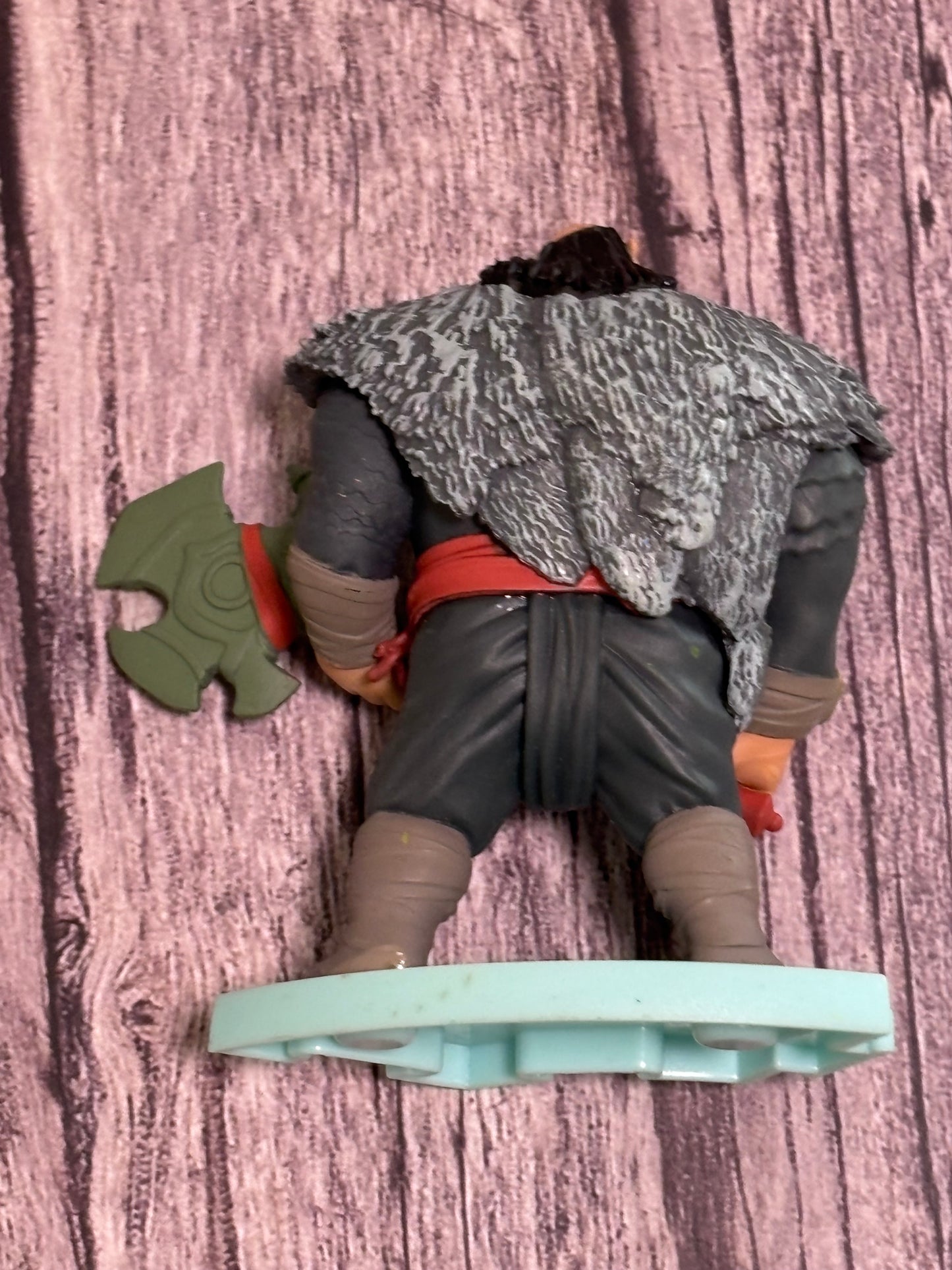 Jakks Pacific Disney Raya and the Last Dragon Tong 4.5” Action Figure