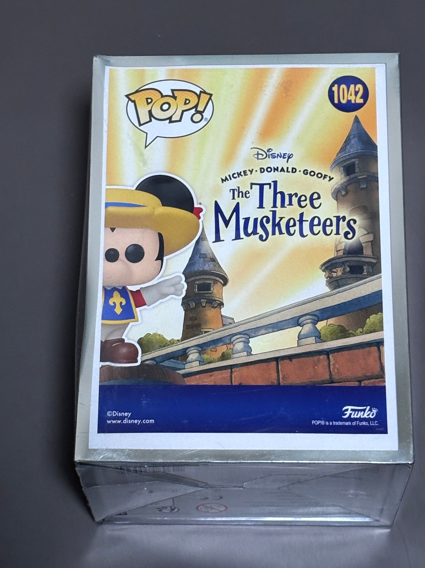 Funko Pop! The Three Musketeers Mickey Mouse #1042 2021 Summer Con Exclusive