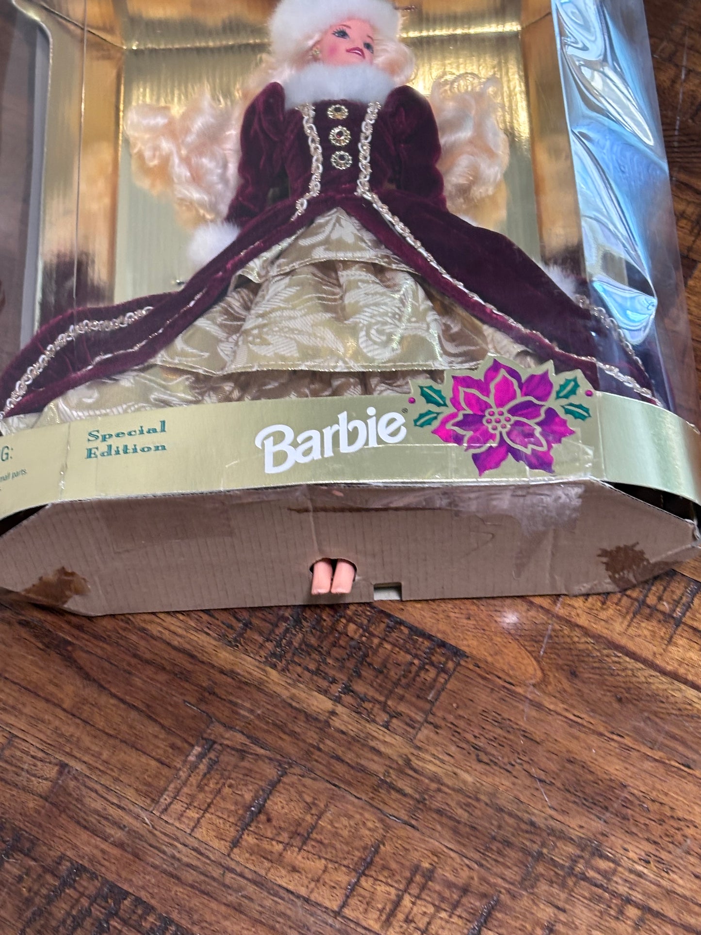 Vintage 1996 Mattel 15646 Barbie Doll Happy Holidays Special Edition New
