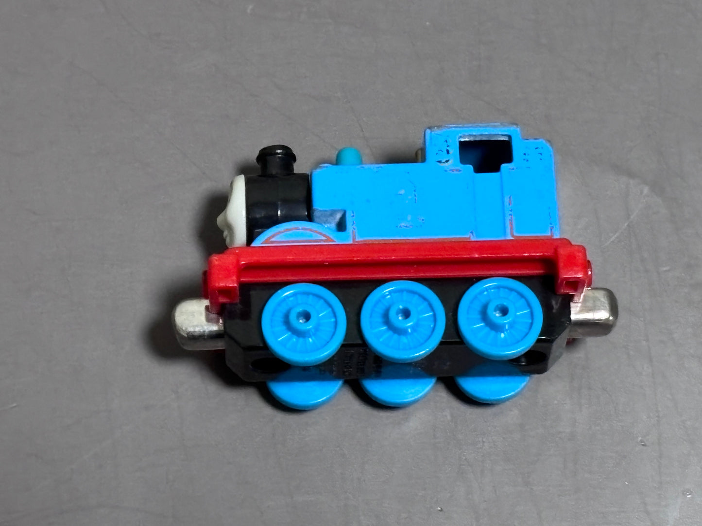 Thomas the Train Take N Play Metal Diecast 2012 Gullane Mattel Magnetic