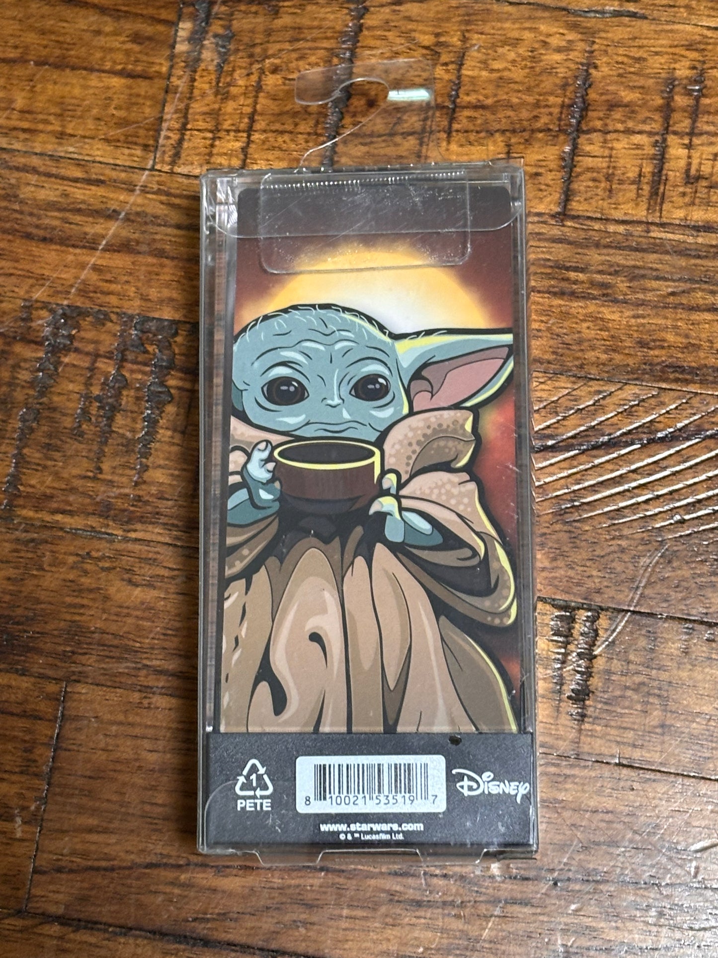 FigPin New Collectible Enamel Pin Disney Star Wars The Mandalorian #510 The Child Yoda Drinking Tea