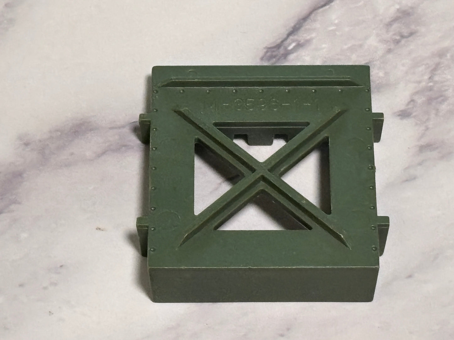 Bivouac Battle Station Rifle Rack Part GI Joe 1984 Hasbro Playset M-3596-1-1