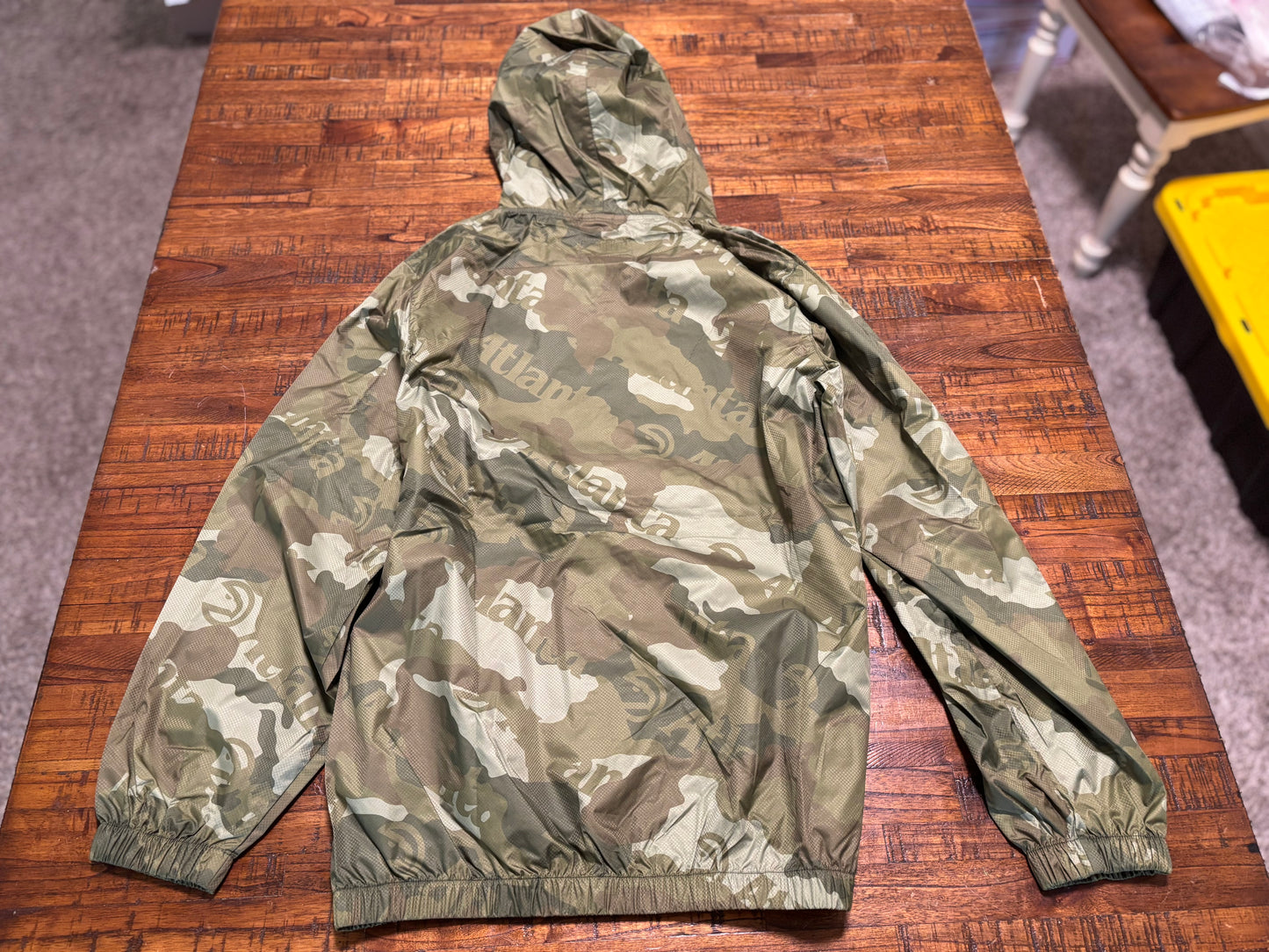 Atlanta Hawks Mitchell & Ness Hardwood Classic HWC NBA Retro Ghost Army Camo Full Zipper Light Weight Windbreaker Hood Jacket Long Sleeve Green Men’s Large L New NWOT
