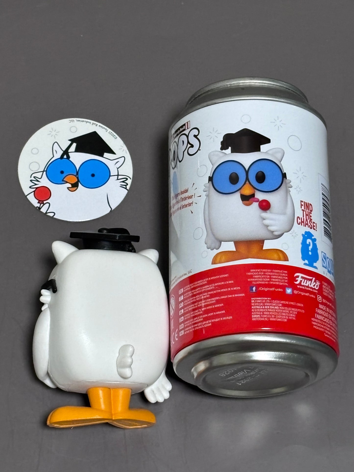 Mr. Owl (Tootsie Roll) Funko Vinyl Soda 1/8,400 Vinyl Figure Common