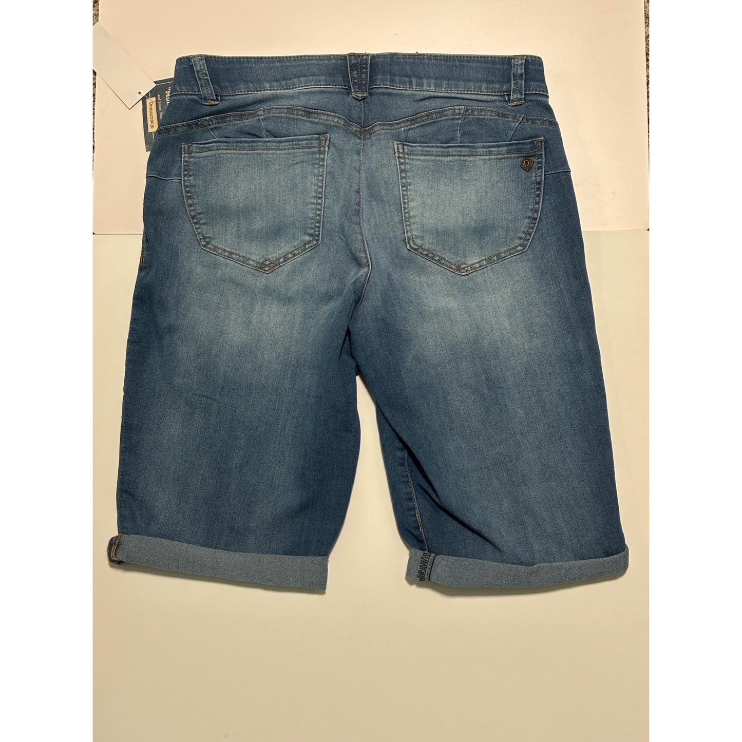 Democracy womens Ab solution 13” Bermuda Short 10 Blue Denim Core Essentials NWT