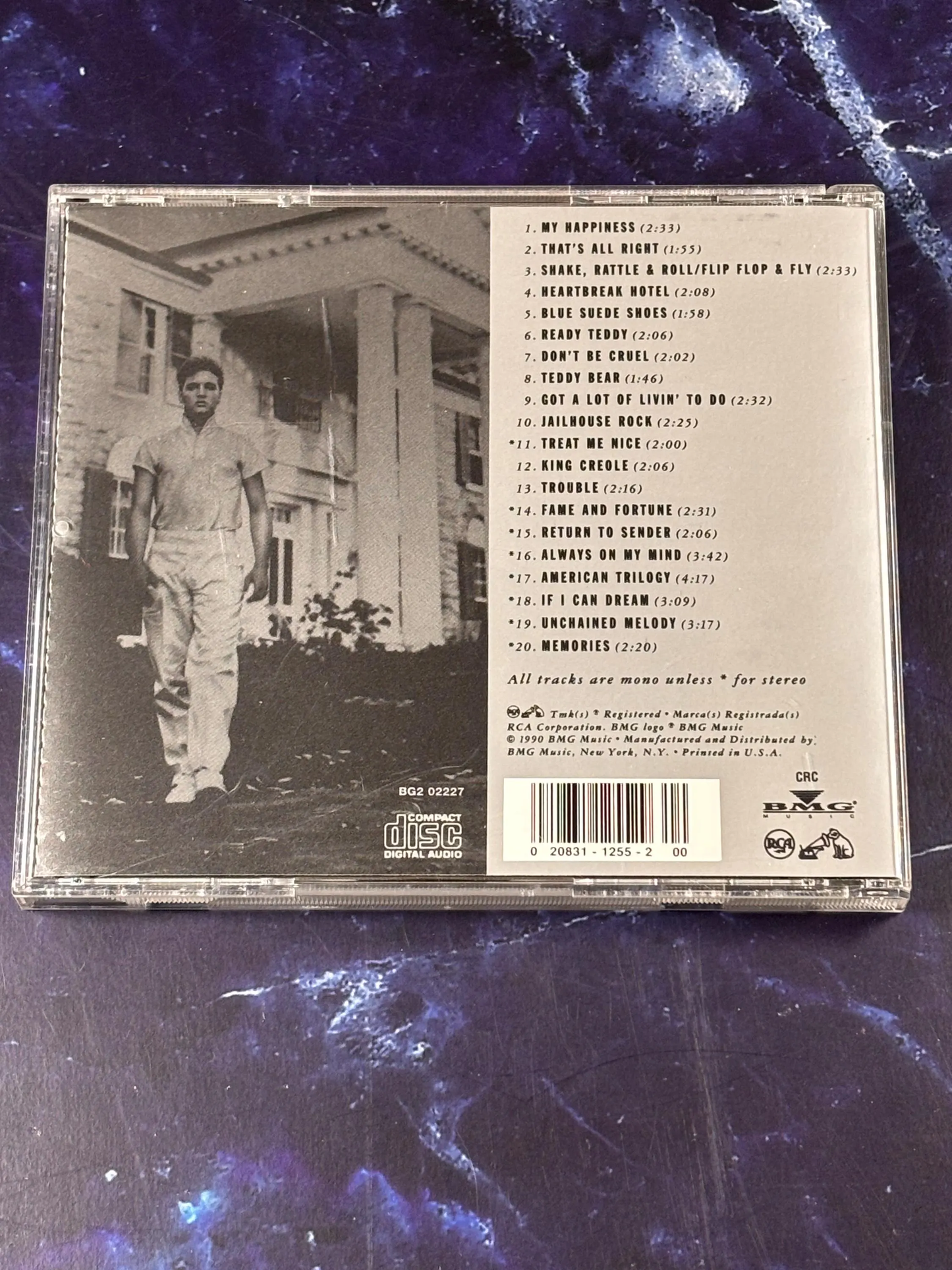 Elvis Presley - That's All Right Rare Live Recordings CD Bonus interview 2011