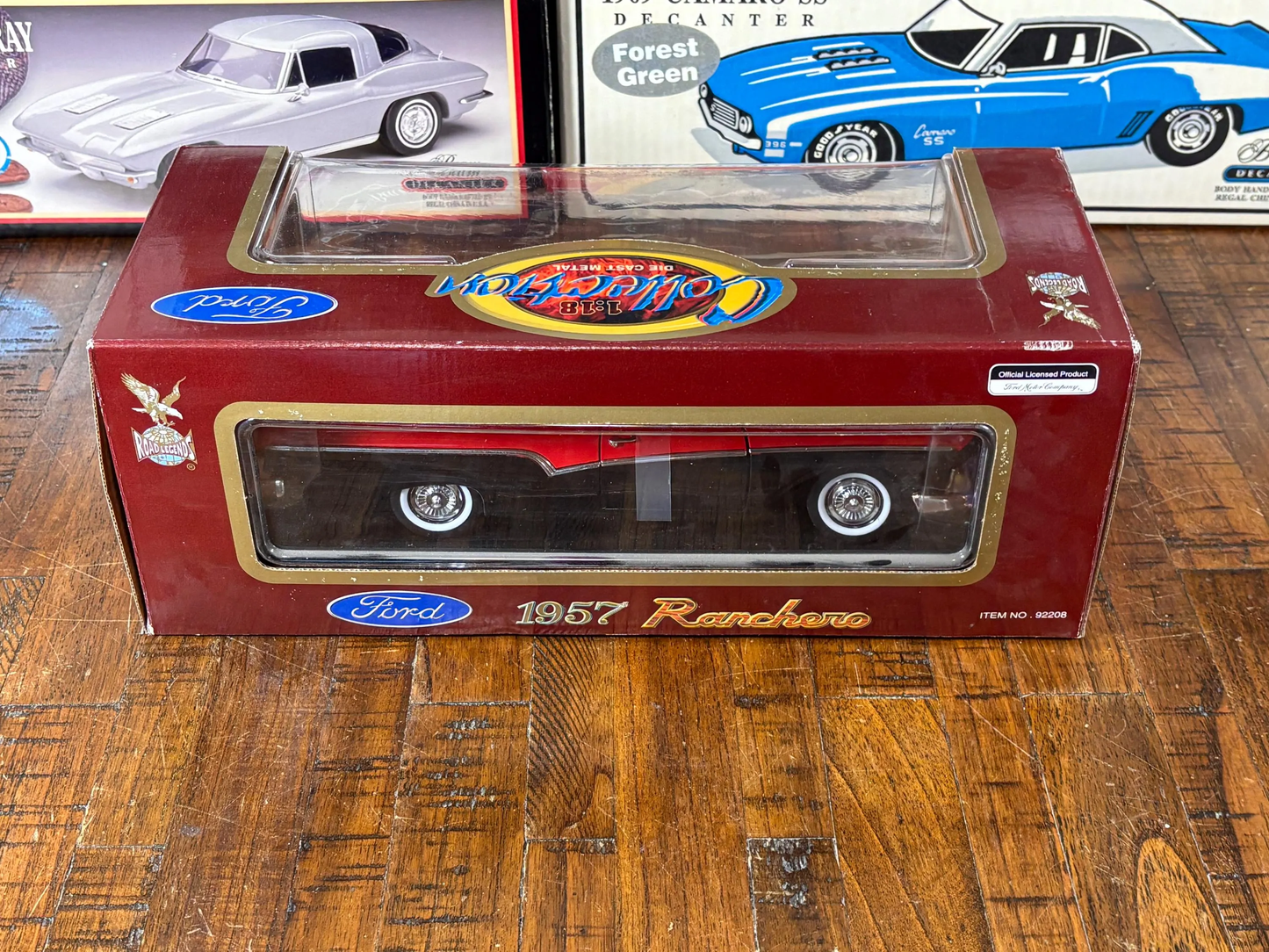 Road Legends Ford Ranchero 1957 1:18 Collection Diecast Model Car Red Black New (Copy)