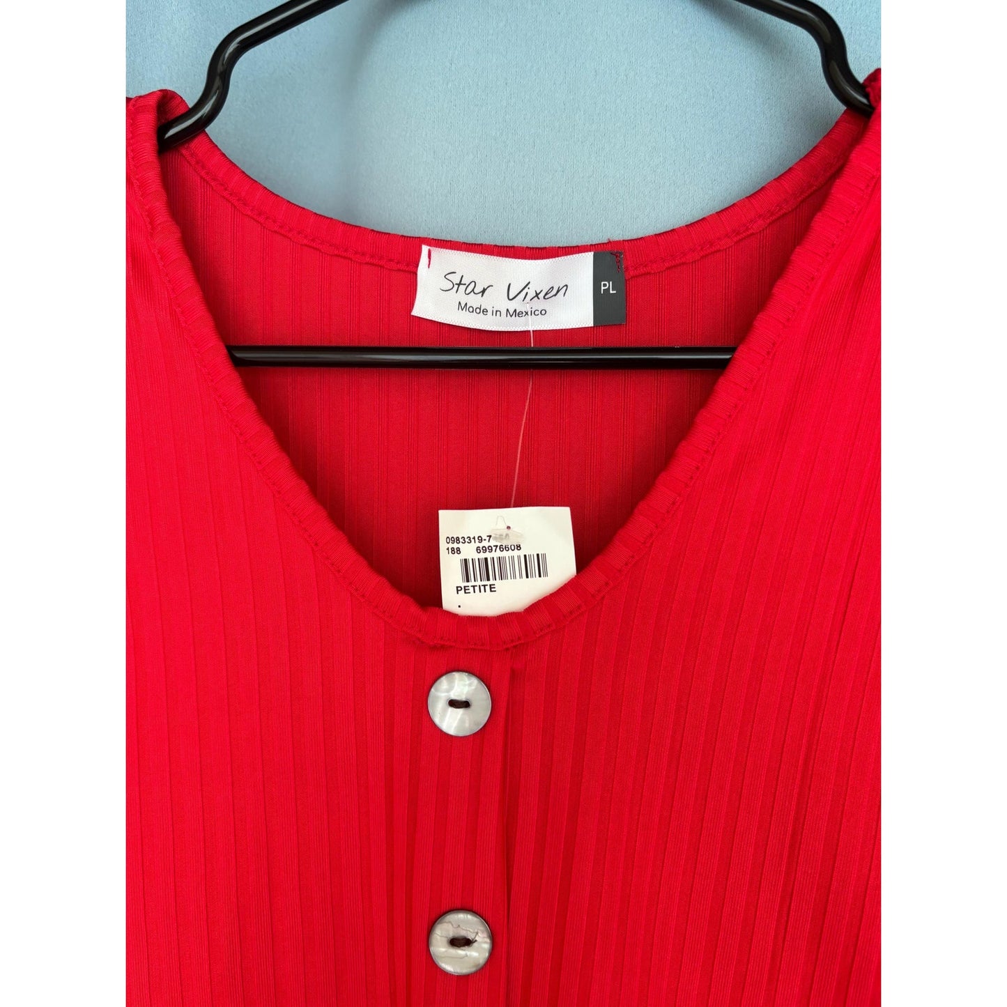 Star Vixen Red Ribbed Top Petite L NWT