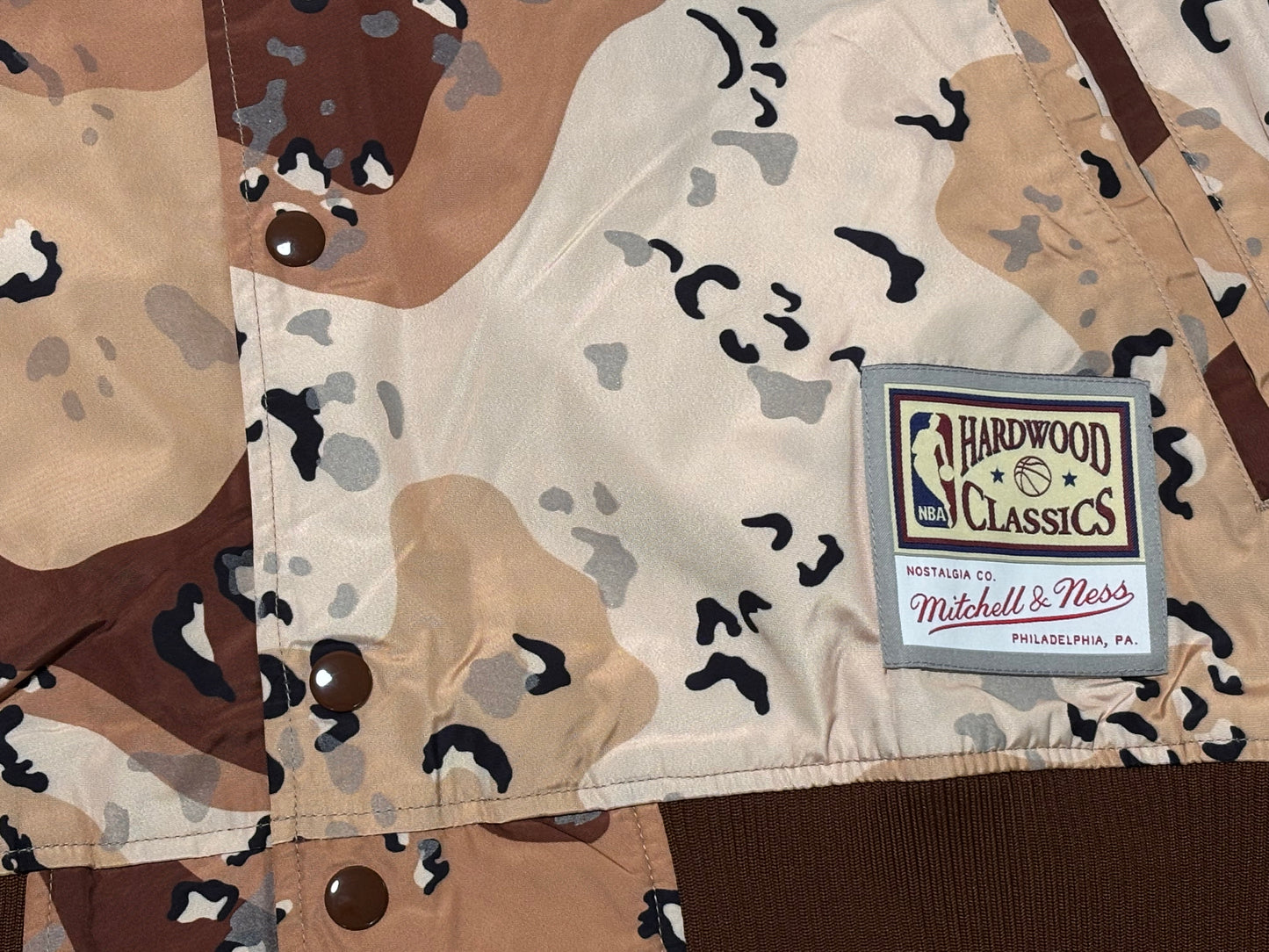 Utah Jazz Mitchell & Ness NBA Retro Hardwood Classic HWC Swingman 1998-99 Camo Camouflage Army Full Snap Button Jacket Brown White Mens Large L New NWOT