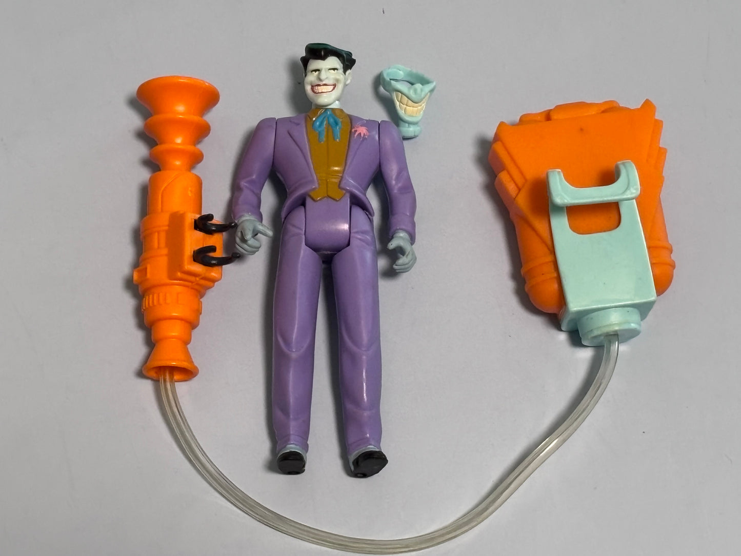 Batman The Animated Series Action Figure The Joker Laughing Gas Kenner 1992