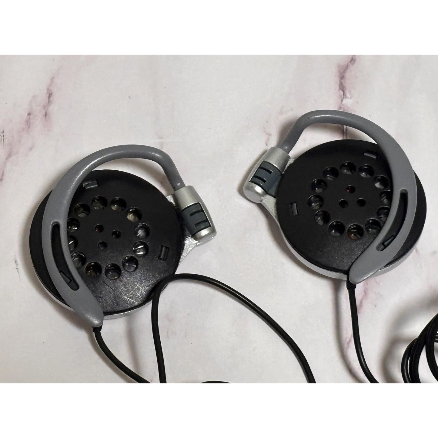 Nintendo DS Headset Original Black/Grey. Earphones w/ ear clips