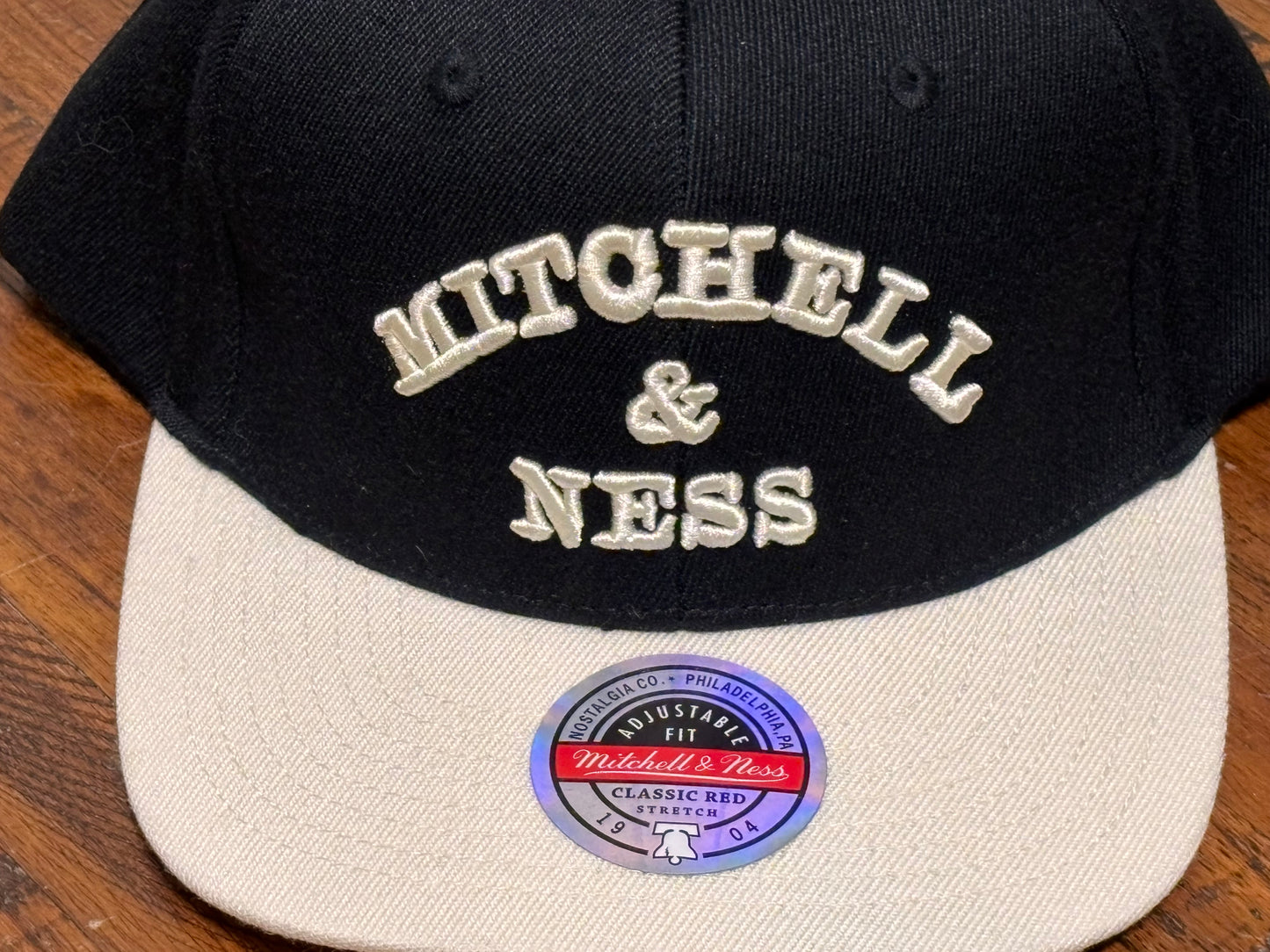 Mitchell & Ness Branded Big Face Logo Vintage Thread Stretch Adjustable Fit Snap Back Hat Cap Black Cream White New