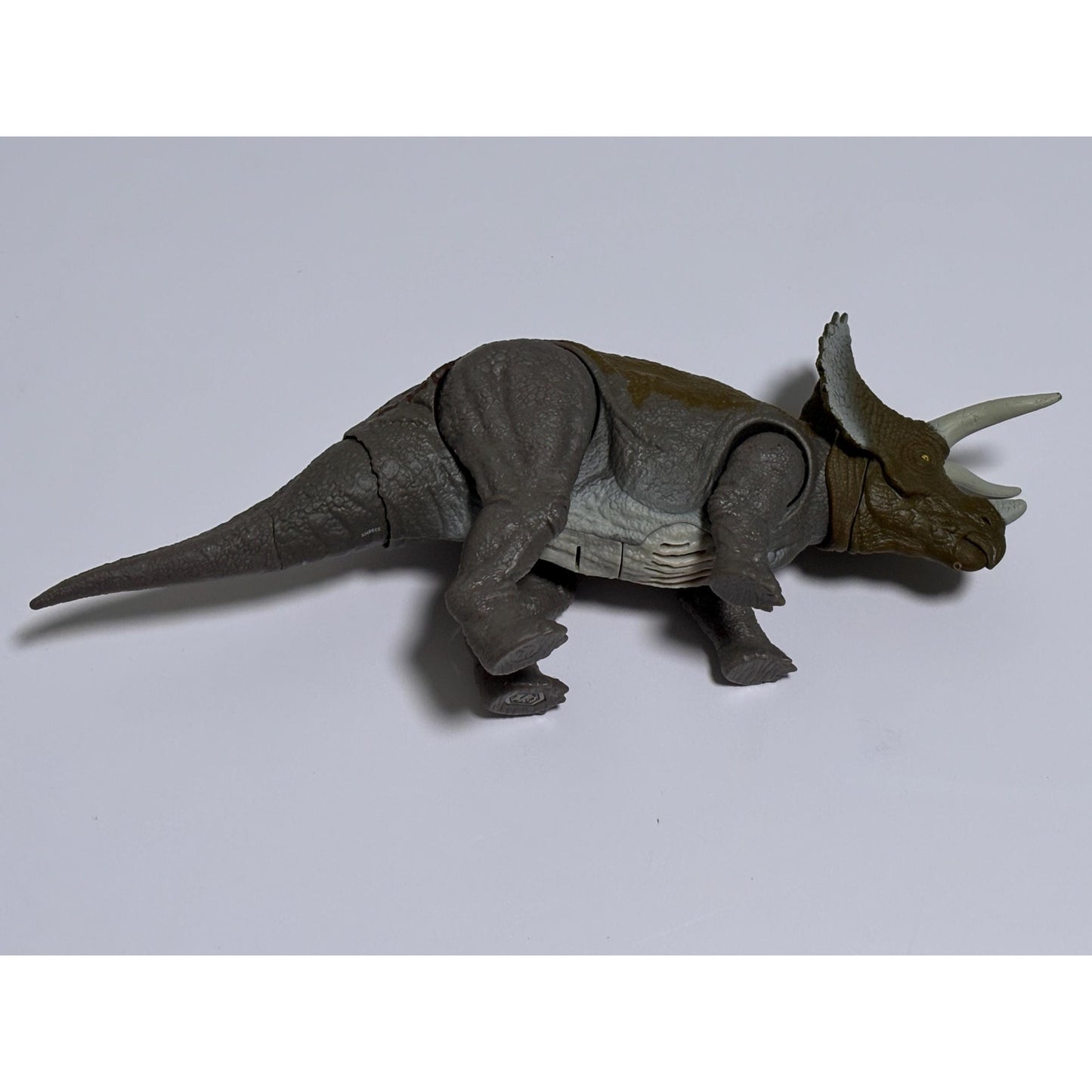 Jurassic World Fallen Kingdom Primal Attack Sound Strike Triceratops Mattel