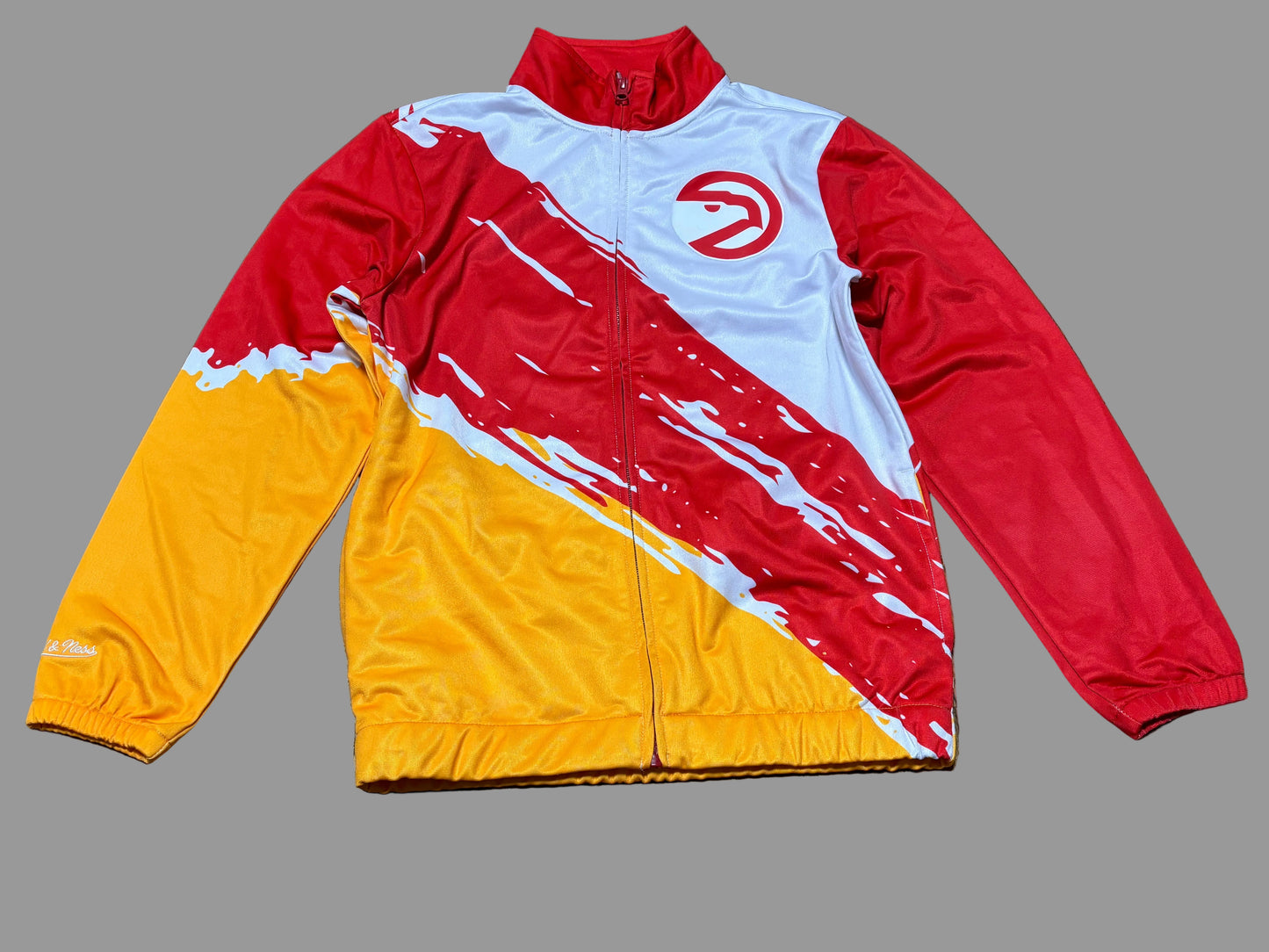 Atlanta Hawks Mitchell & Ness Hardwood Classic HWC NBA Retro Paintbrush Full Zipper Warmup Long Sleeve Jacket Red Yellow Youth Kids Medium M 10-12 New NWOT