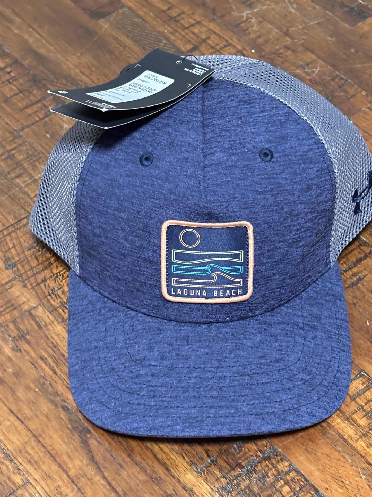 Under Armor Laguna Beach California Adjustable Snap Back Mesh Trucker Hat Cap Gray Blue New NWT