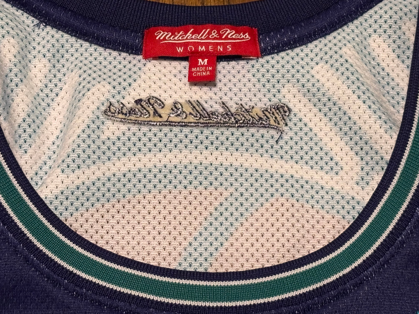 Utah Jazz Mitchell & Ness NBA Retro Hardwood Classic HWC Blown Own Fashion Jersey Shirt Women’s Purple Blue Medium M New NWOT