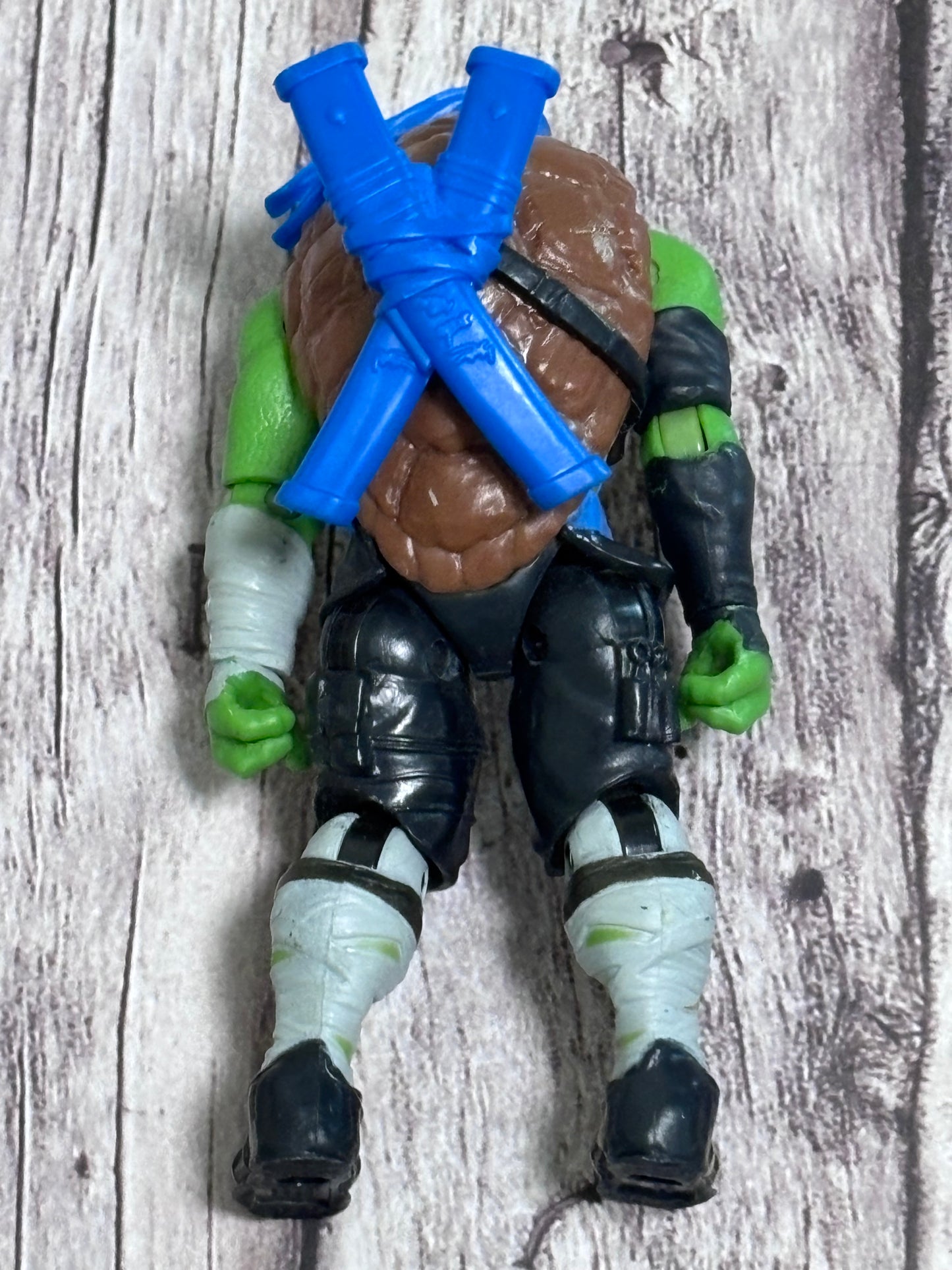 Leonardo Teenage Mutant Ninja Turtles Out of the Shadows Movie Figure 2015  TMNT