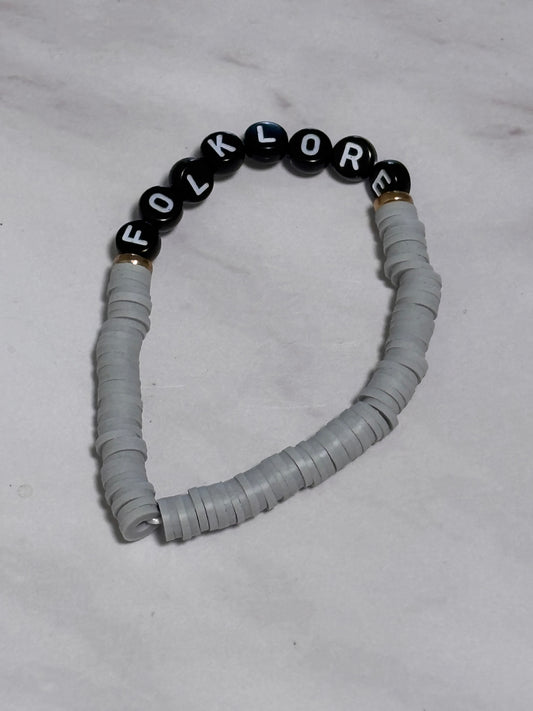 Folklore Grey Heishi Word Bracelet 7 Inch Polymer Clay Black White Letter Beads
