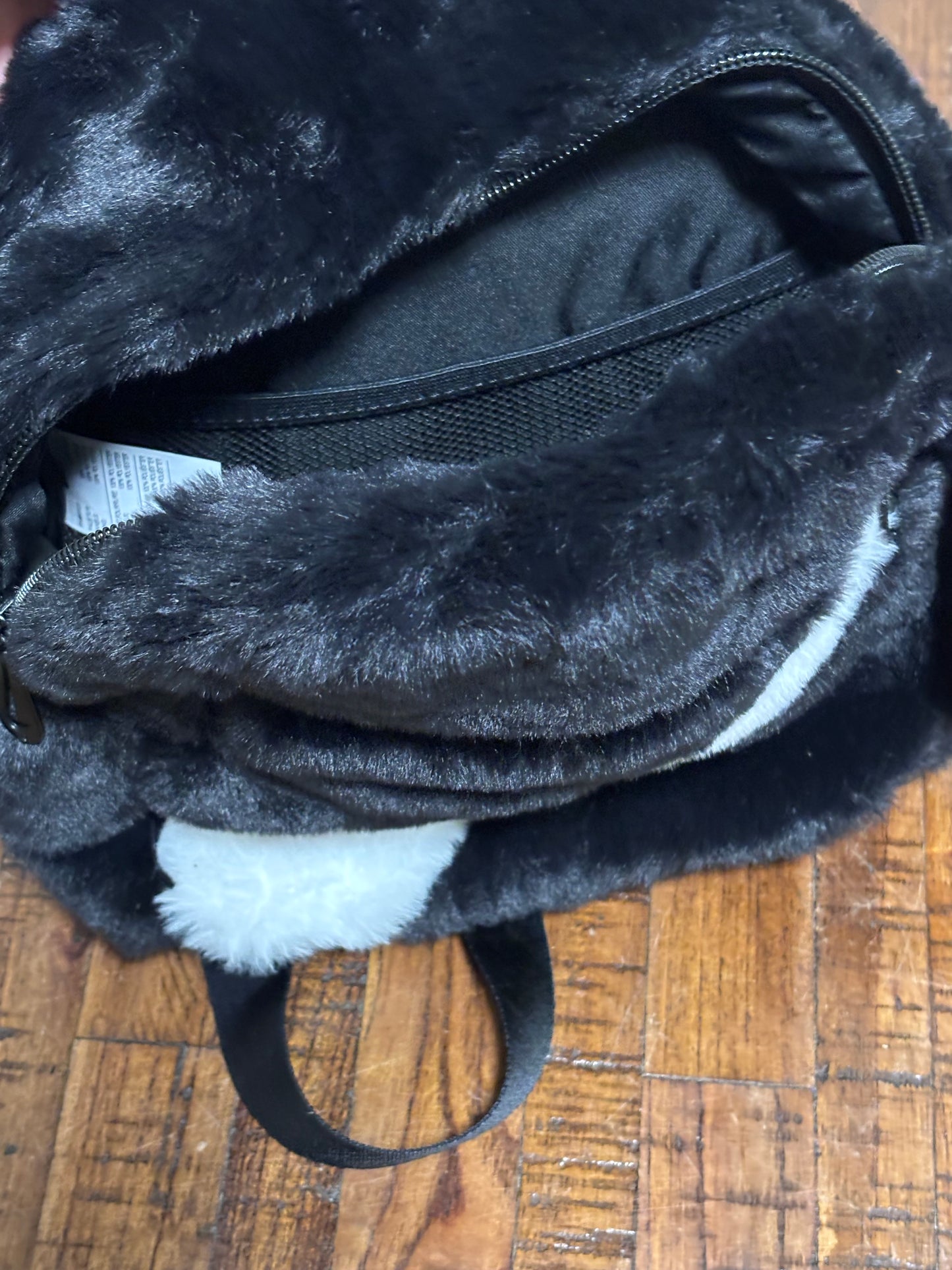 Nike Sportswear Futura 365 Faux Fur Mini Backpack Black FB3049-010 New NWT