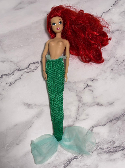 Disney Store Princess Doll The Little Mermaid Ariel Articulated Arms With Tail 12”