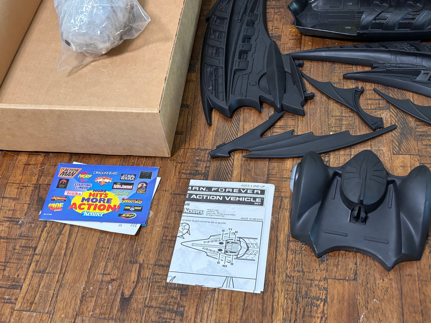1995 Vintage Batman Forever 3 In 1 Batmobile Batwing Batboat Kenner Complete Box