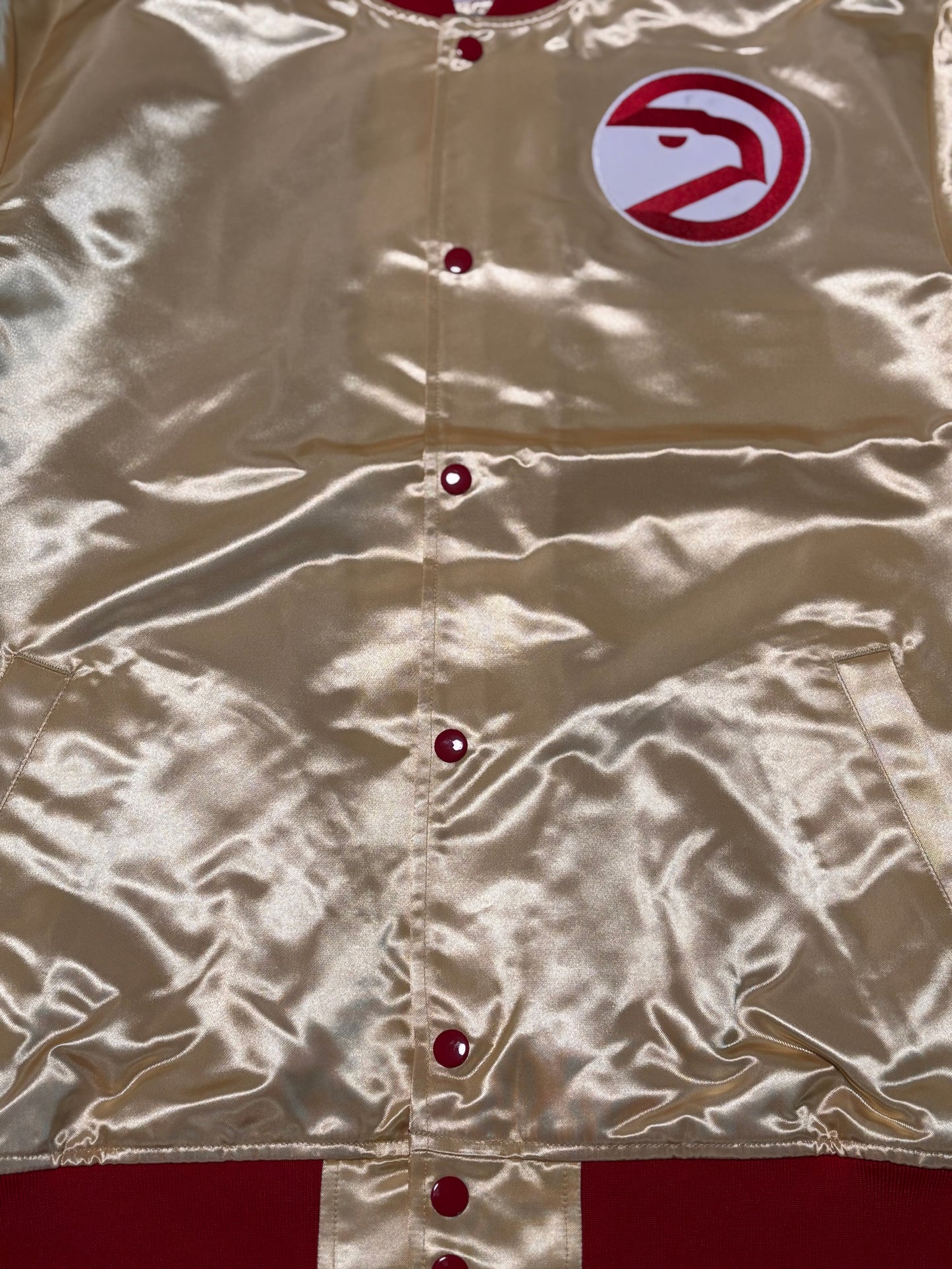 Atlanta Hawks Mitchell & Ness Hardwood Classic HWC NBA Retro Bomber Satin Varsity Jacket Long Sleeve Gold Red Men’s Large L New NWOT
