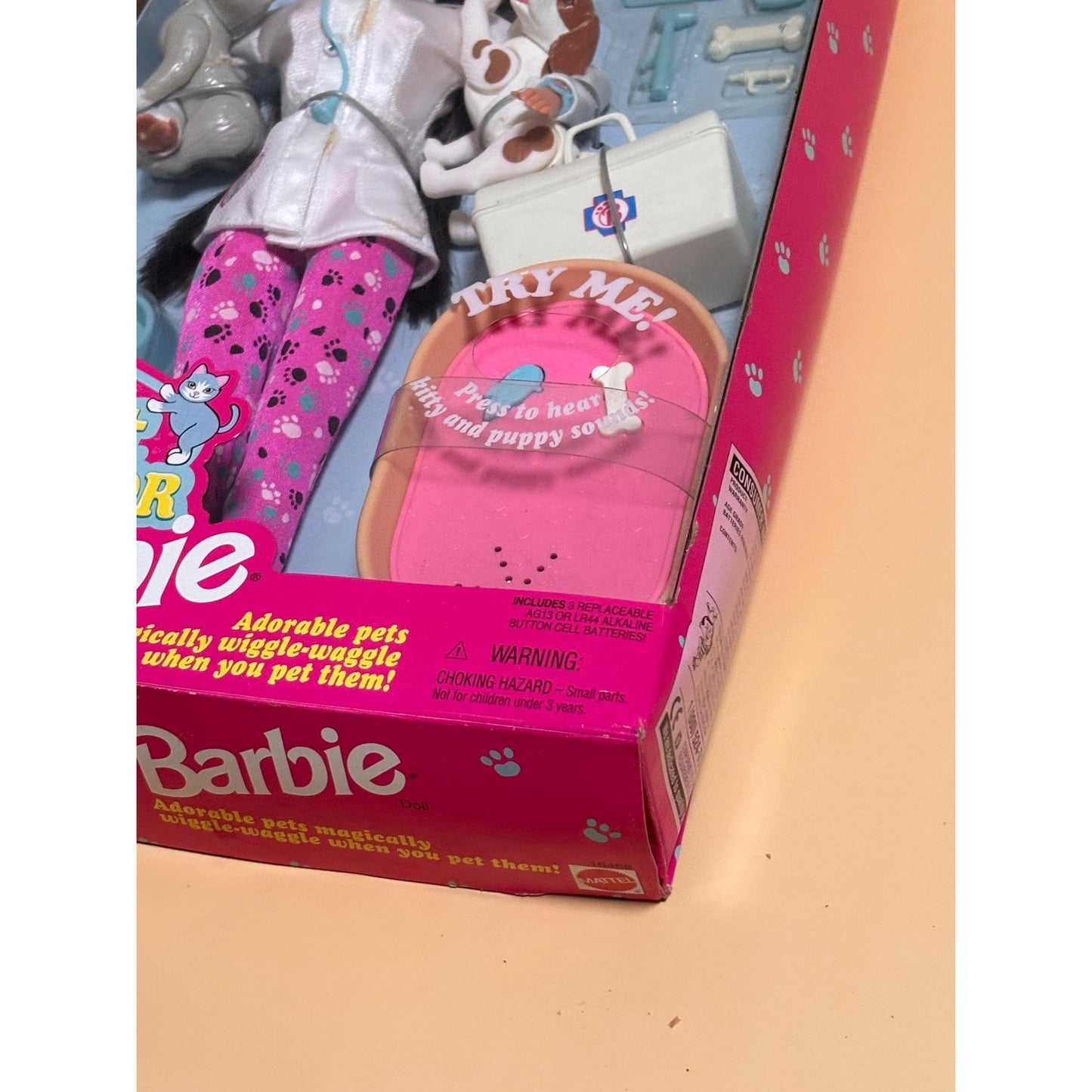 Barbie "Pet Doctor" Brunette Exclusive to Target Sounds Dogs 1996 Mattel #16458