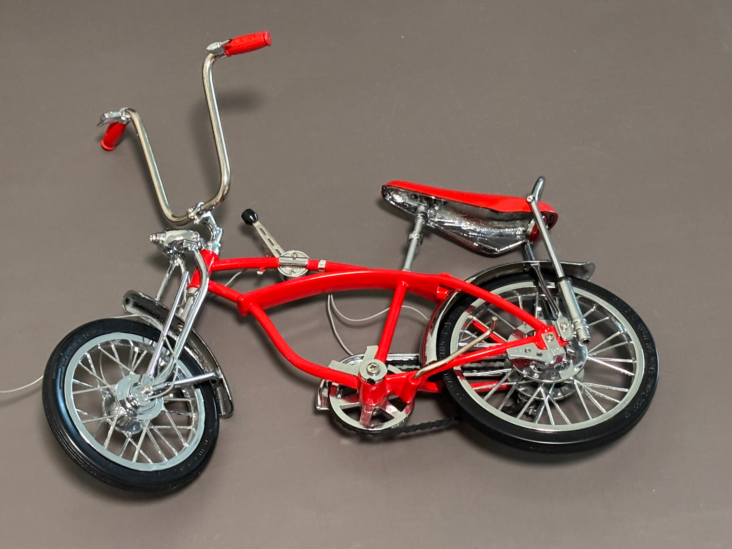 The Apple Krate Stik Shift 5 Speed Bicycle 1:6 Scale Schwinn Red Die Cast