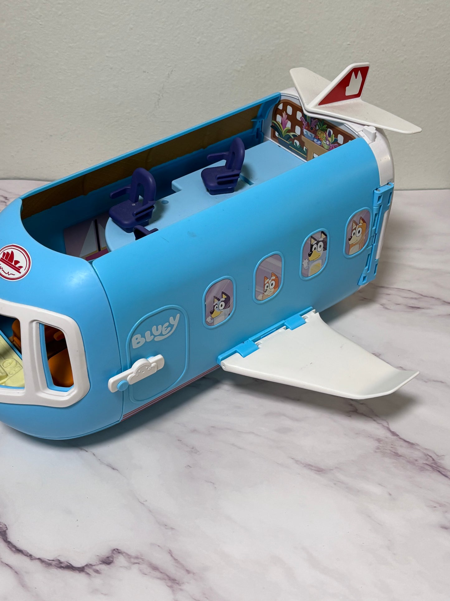 Bluey 3-in-1 Transforming Plane Figure Playset Airplane Boat Resort